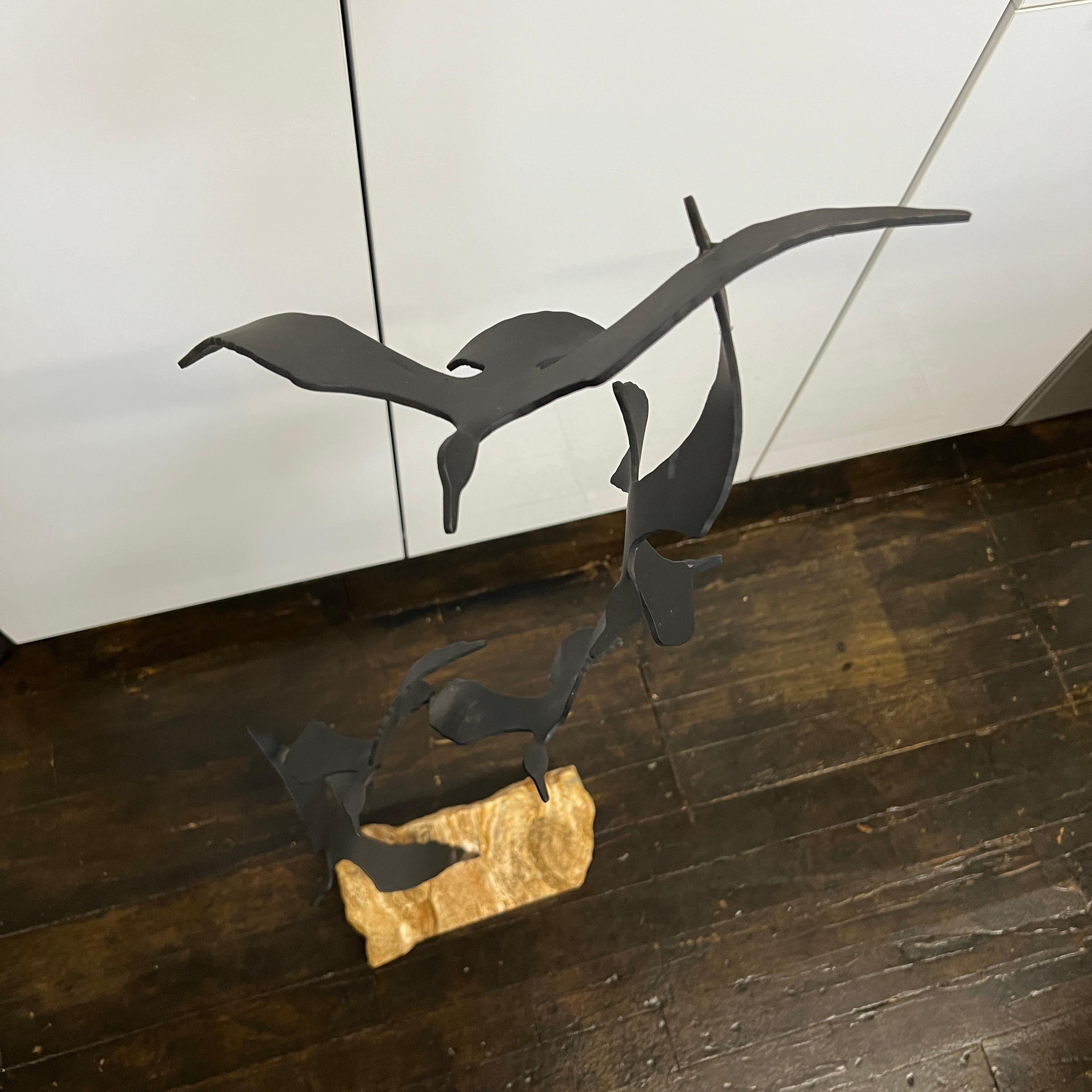 Scultura di gabbiani di metà secolo montata su onice di Bijan Bahar in vendita 5