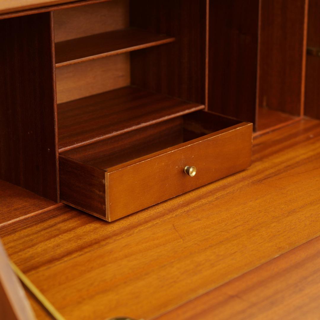 Mesa secreter de mediados de siglo de Sutcliffe of Todmorden en venta 3