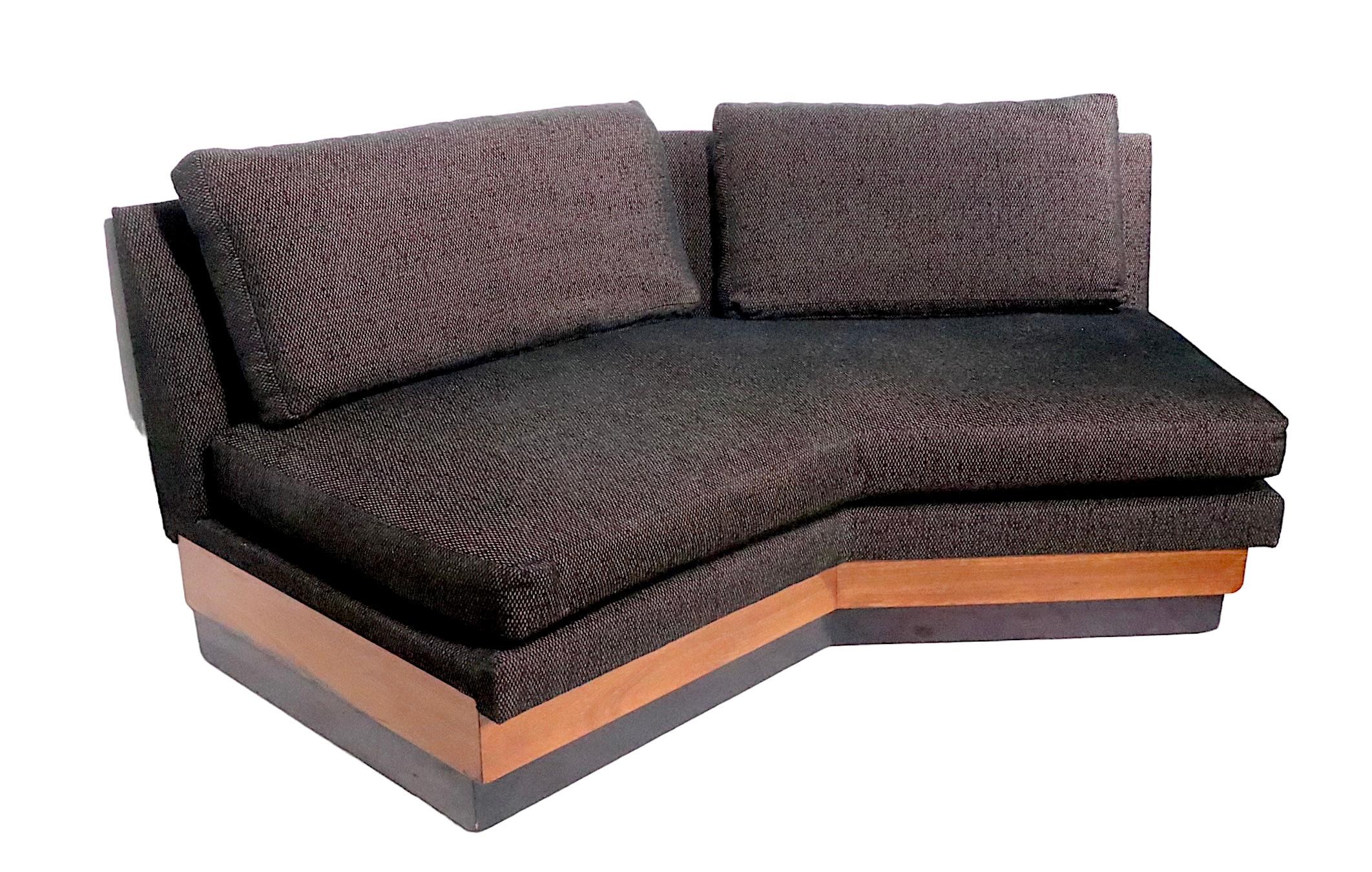 Mid Century Sectional Sofa by Adrian Pearsall for Craft Associates c 1960's For Sale 6