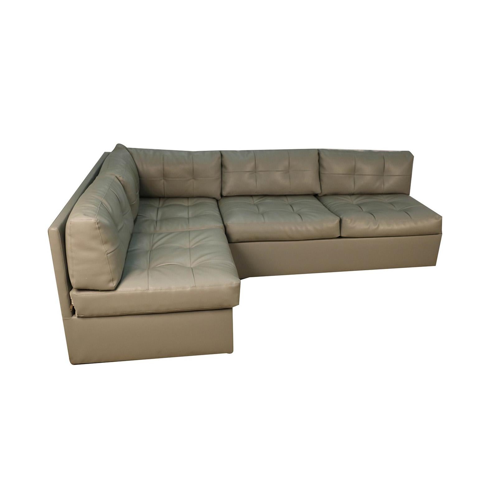 Stylish two-piece midcentury sectional perfectly designed in the style of Vladimir Kagan for Preview. An iconic piece of furniture that has remained in a single collection since it was acquired by the prior owner. Sofas are beautifully upholstered