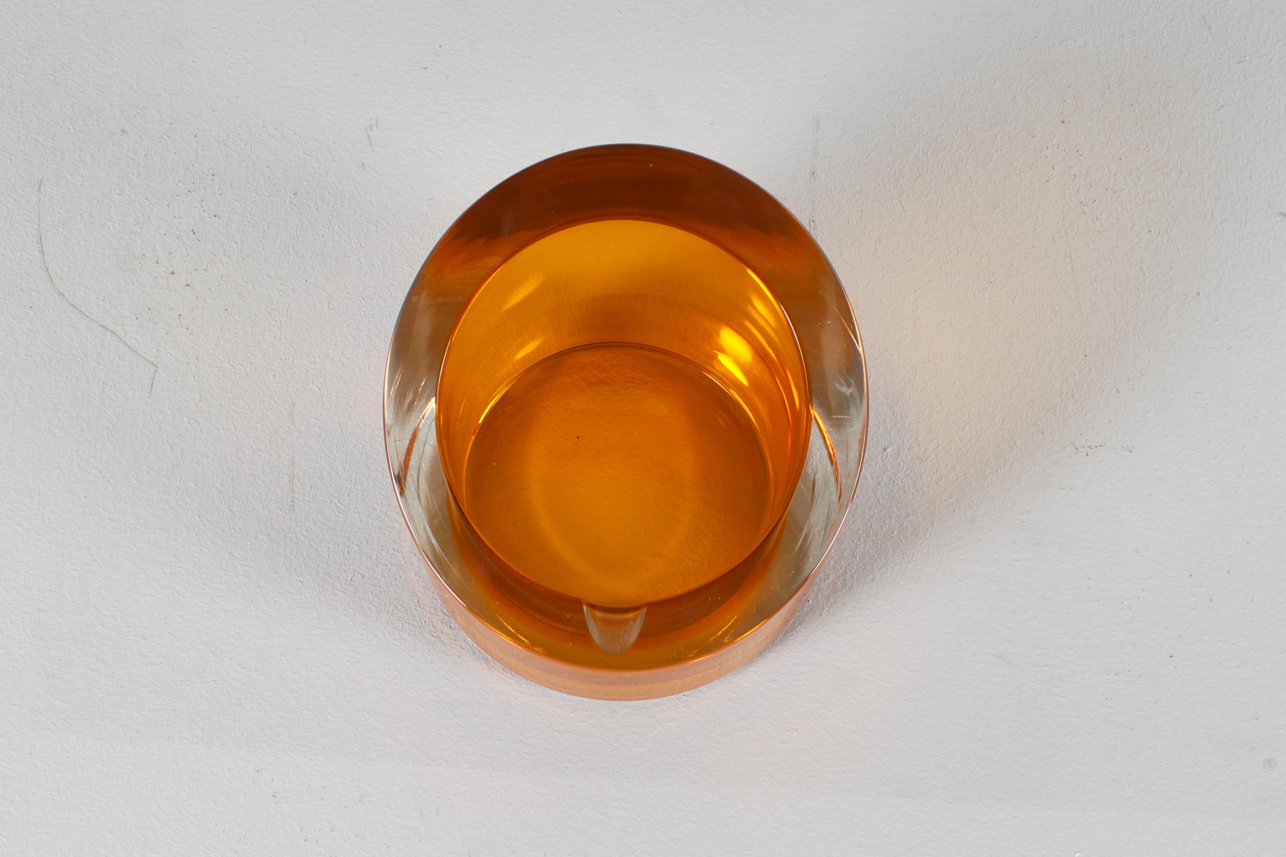 Cendrier en verre de Murano ambre, style Seguso, milieu du siècle, Italie des années 70 en vente 3