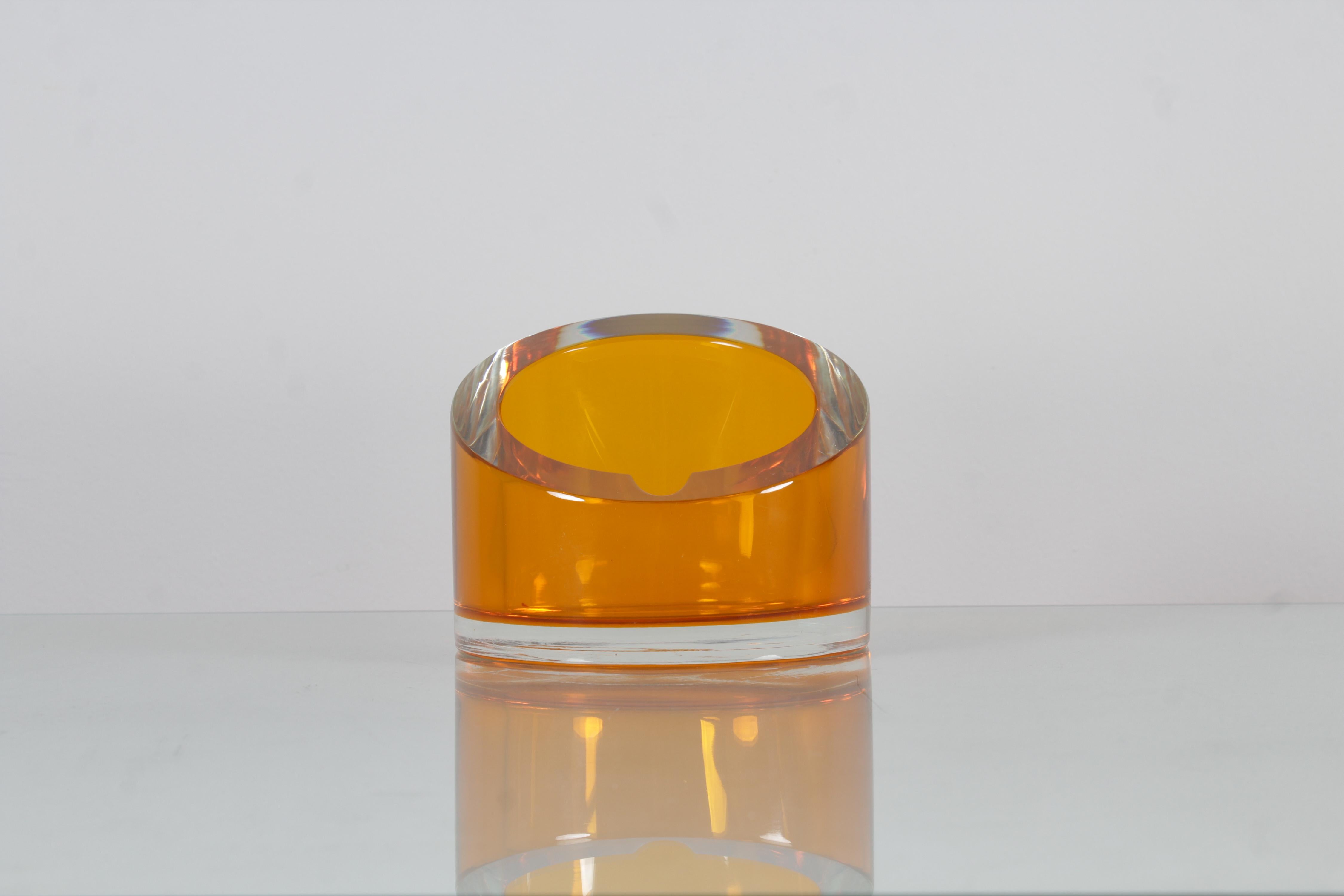 Mid-Century Modern Cendrier en verre de Murano ambre, style Seguso, milieu du siècle, Italie des années 70 en vente
