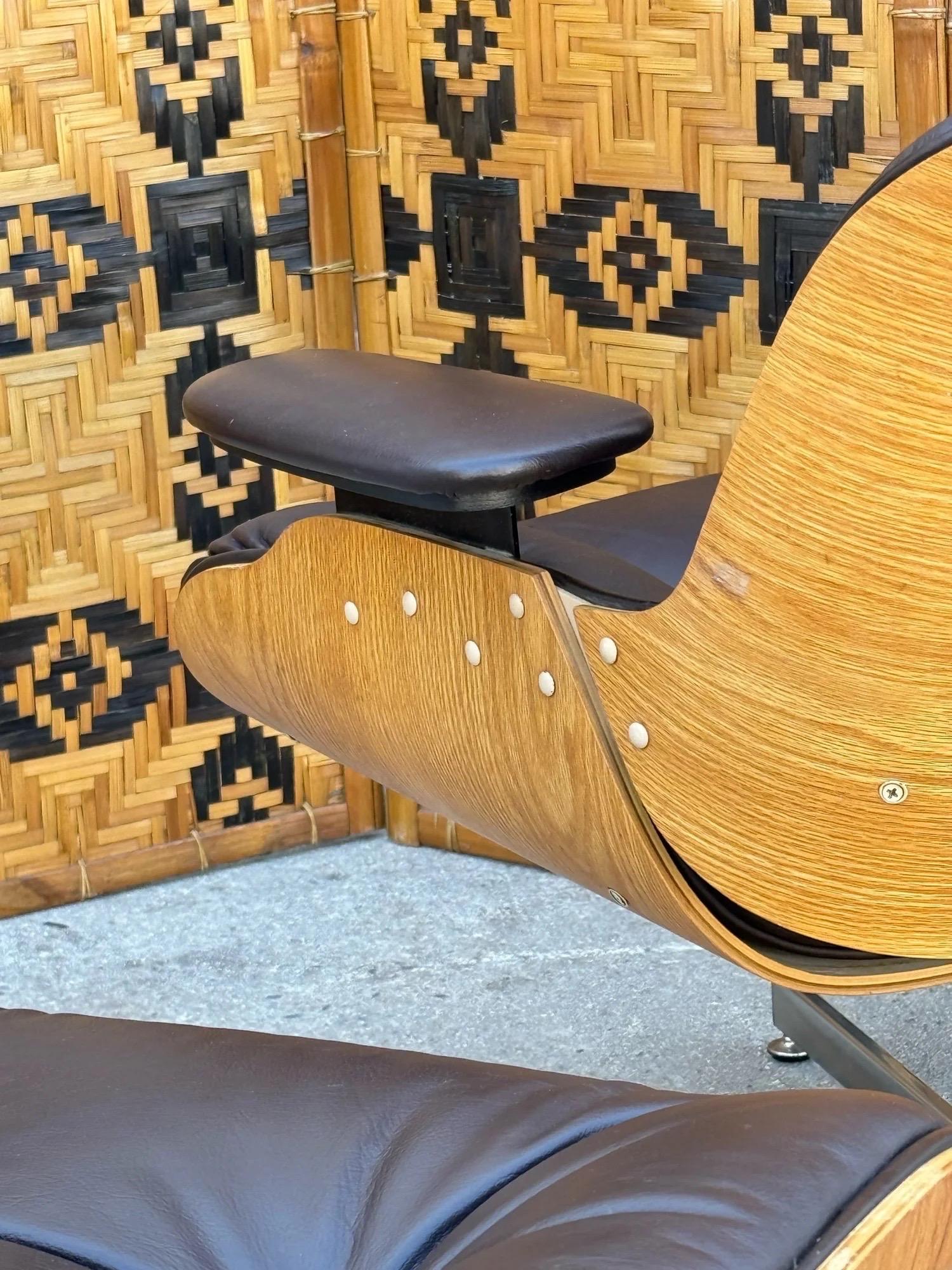 Salon et pouf Selig du milieu du siècle en vente 7