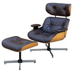 Salon et pouf Selig du milieu du siècle