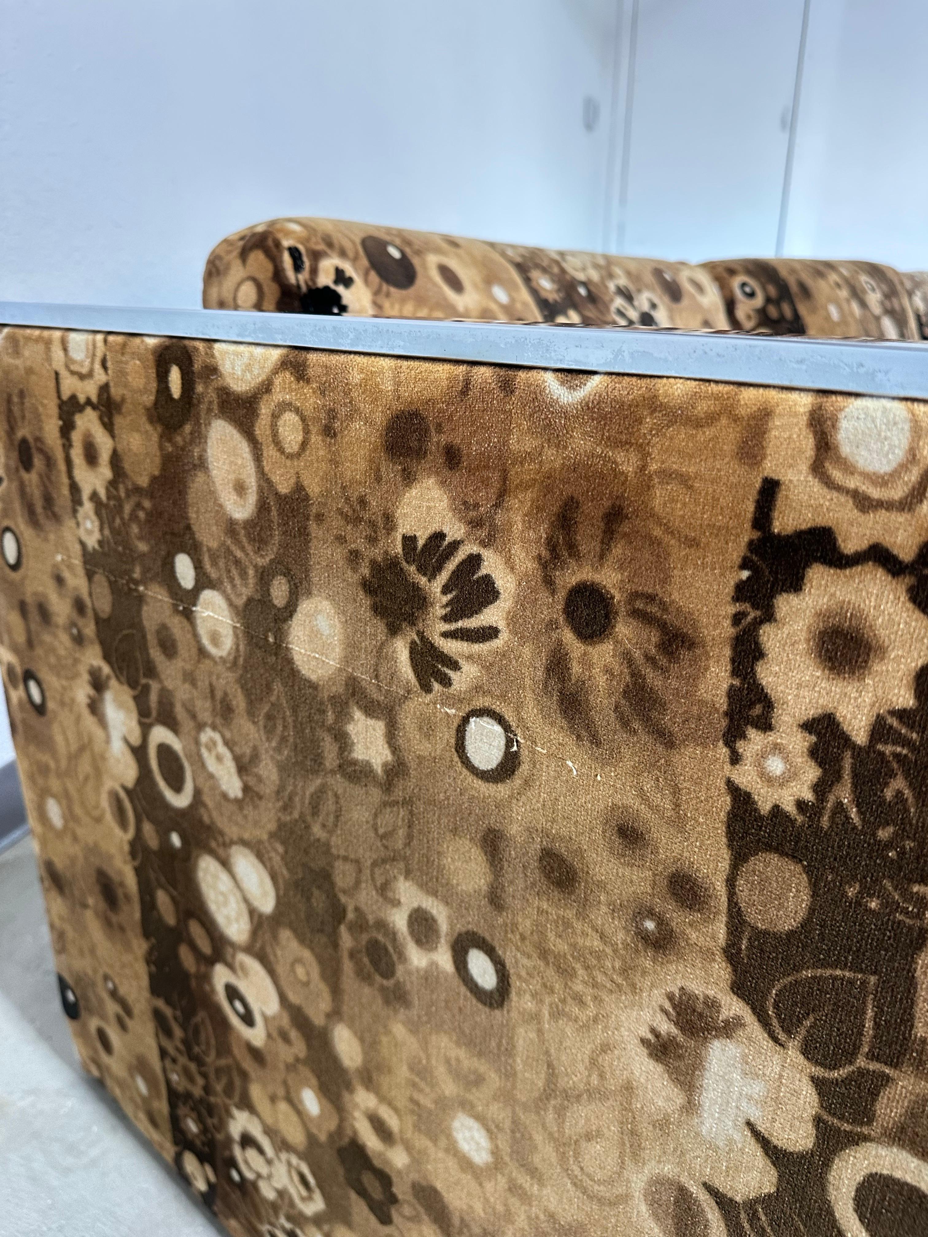 Canapé Selig Mid Century en tissu d'ameublement Jack Lenor Larsen Primavera 3