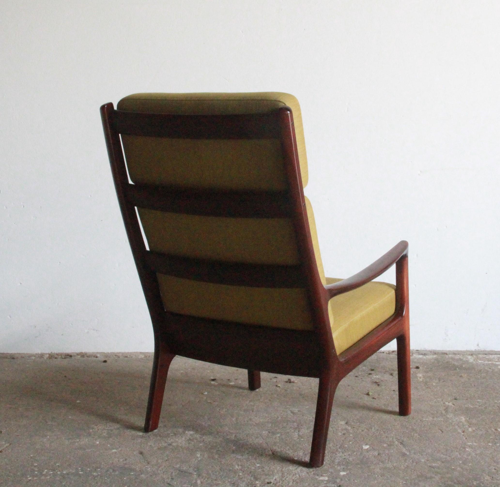 Silla Senator de Mitad de Siglo con Respaldo Alto de Ole Wanscher mediados del siglo XX en venta