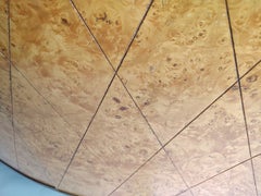 Credenza di metà secolo in legno d'olivo serpentino con piano in marmo Made in Italy