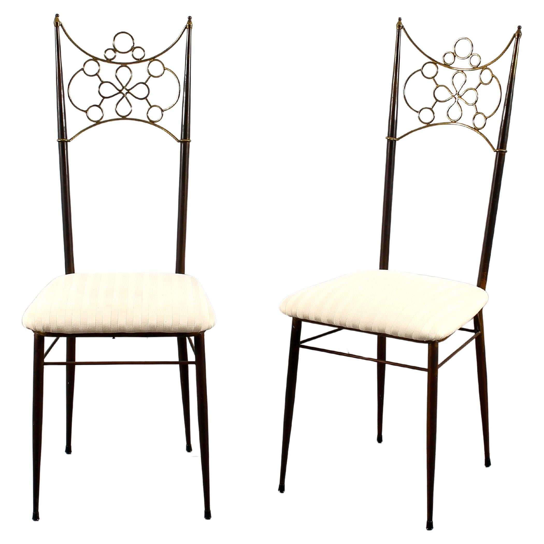 Mid-Century Set of 2 Brass, Metal and White Fabric high-backed chairs 50s Italy For Sale