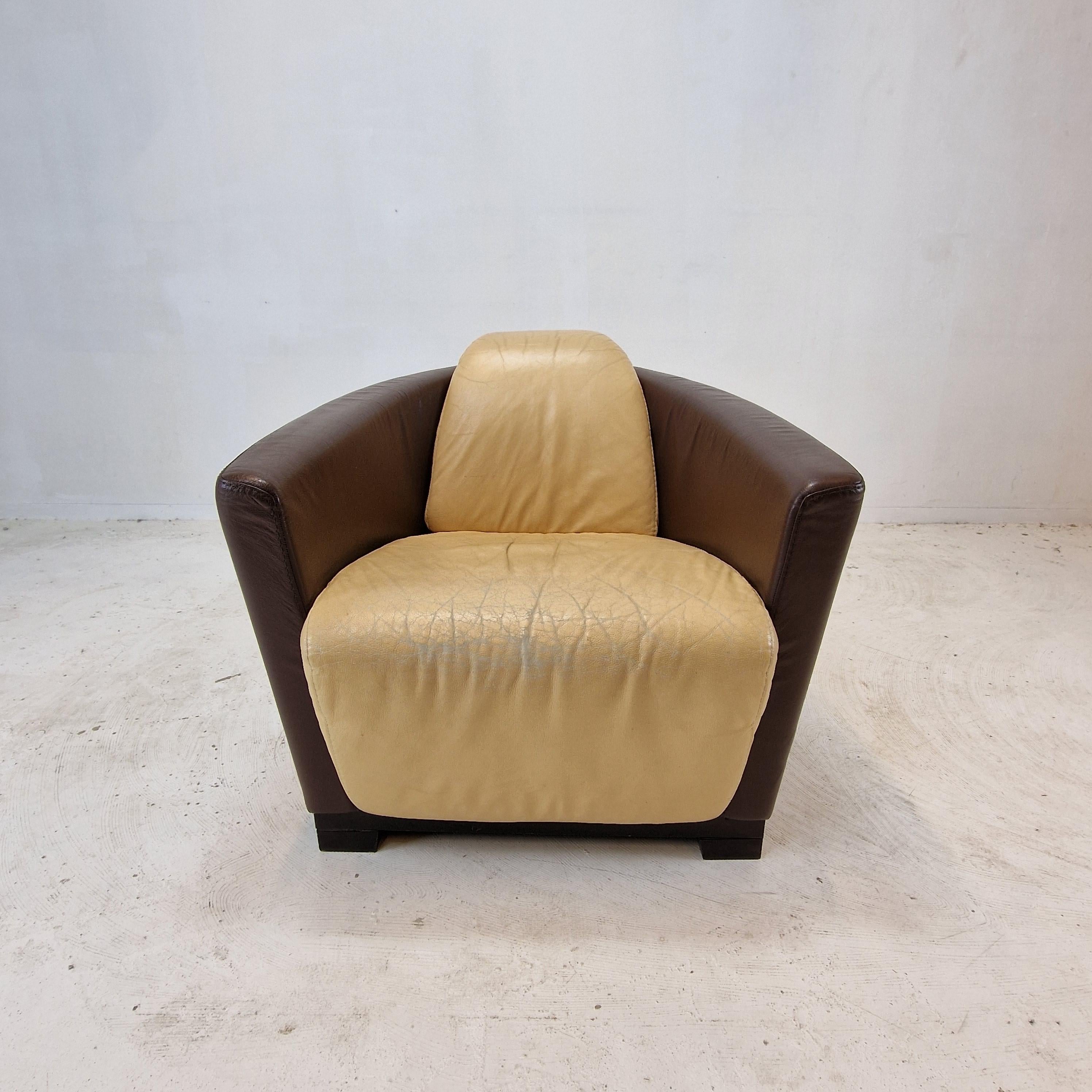 Mid Century Set of 2 Calia Club or Lounge Chairs, Italy 1980's For Sale 7