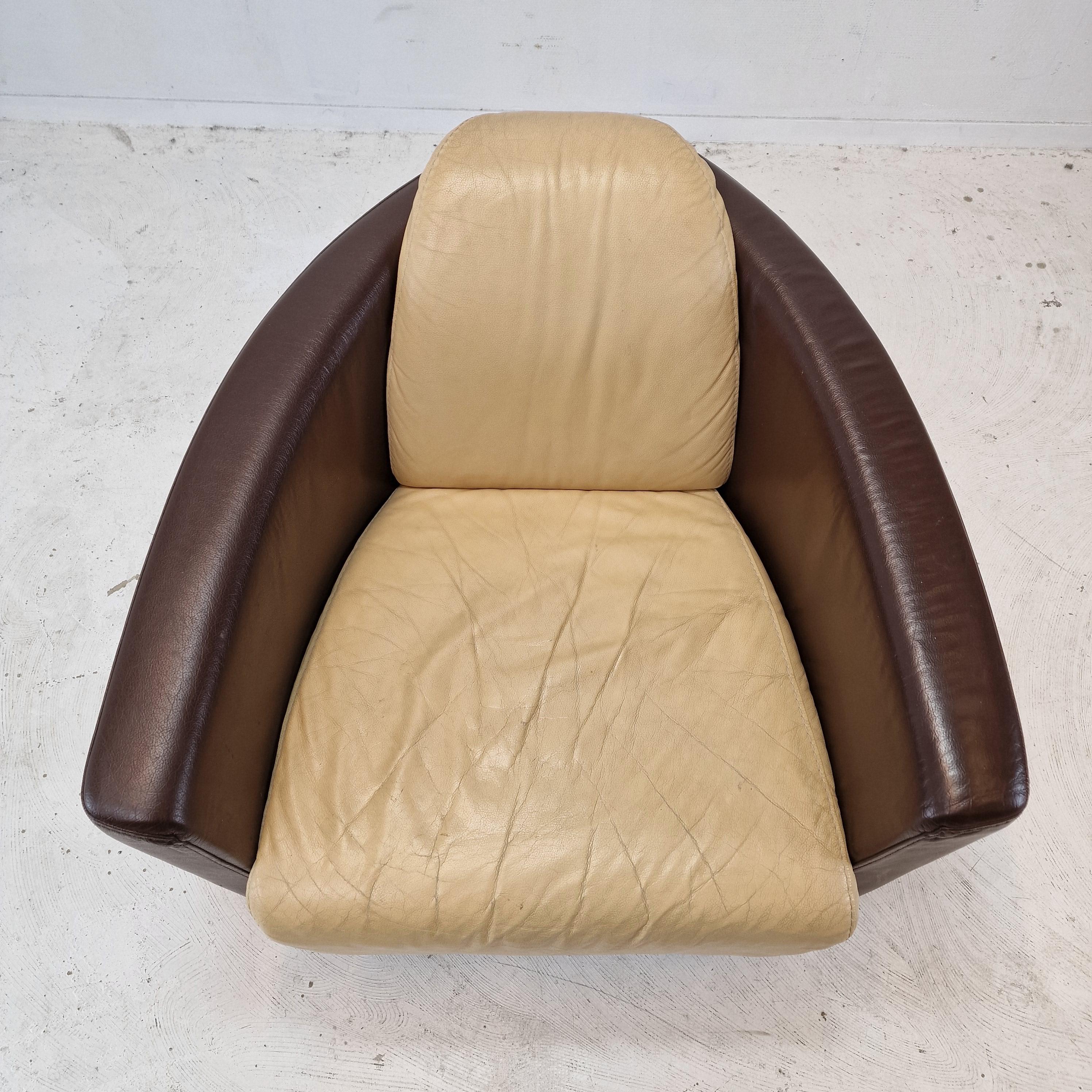 Mid Century Set of 2 Calia Club or Lounge Chairs, Italy 1980's For Sale 2