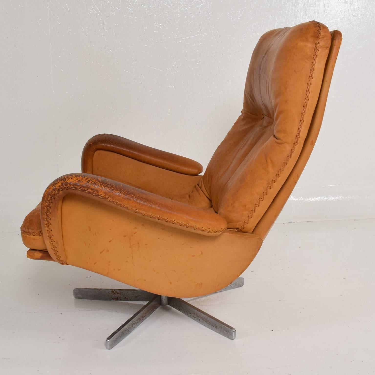 Midcentury Set of Two De Sede S 231 James Bond Swivel Arm Lounge Chairs, 1960s 1