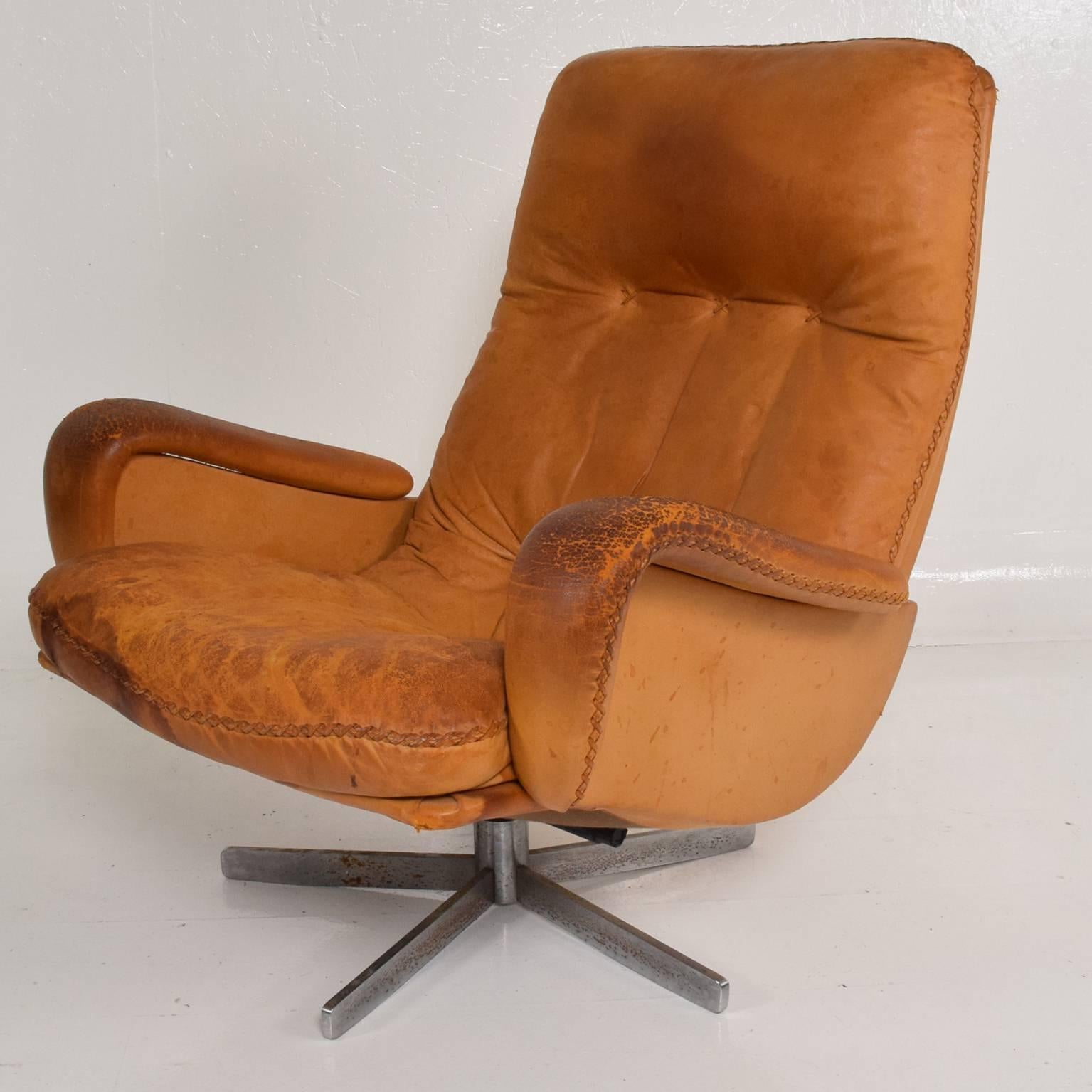 Midcentury Set of Two De Sede S 231 James Bond Swivel Arm Lounge Chairs, 1960s 2