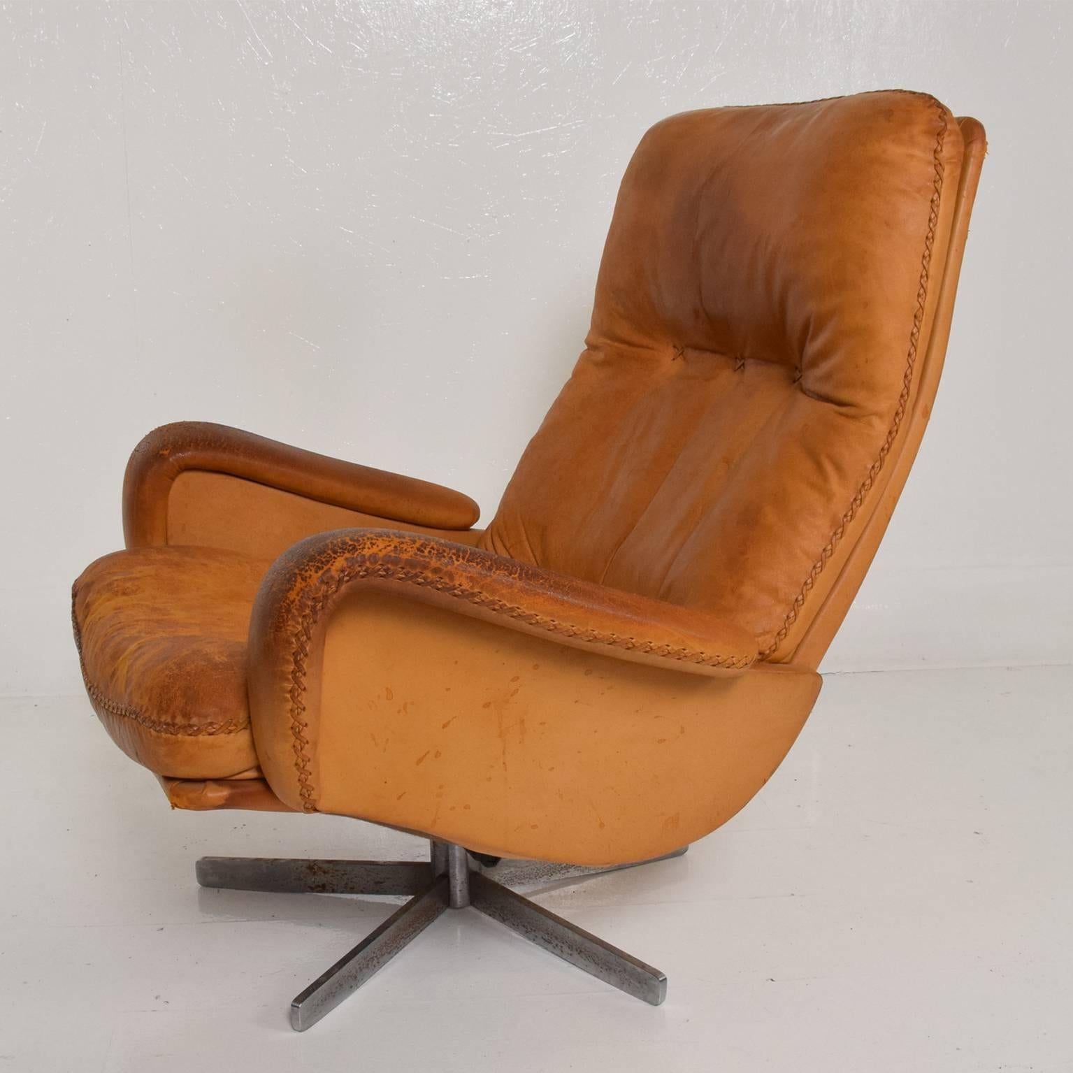 Midcentury Set of Two De Sede S 231 James Bond Swivel Arm Lounge Chairs, 1960s 4