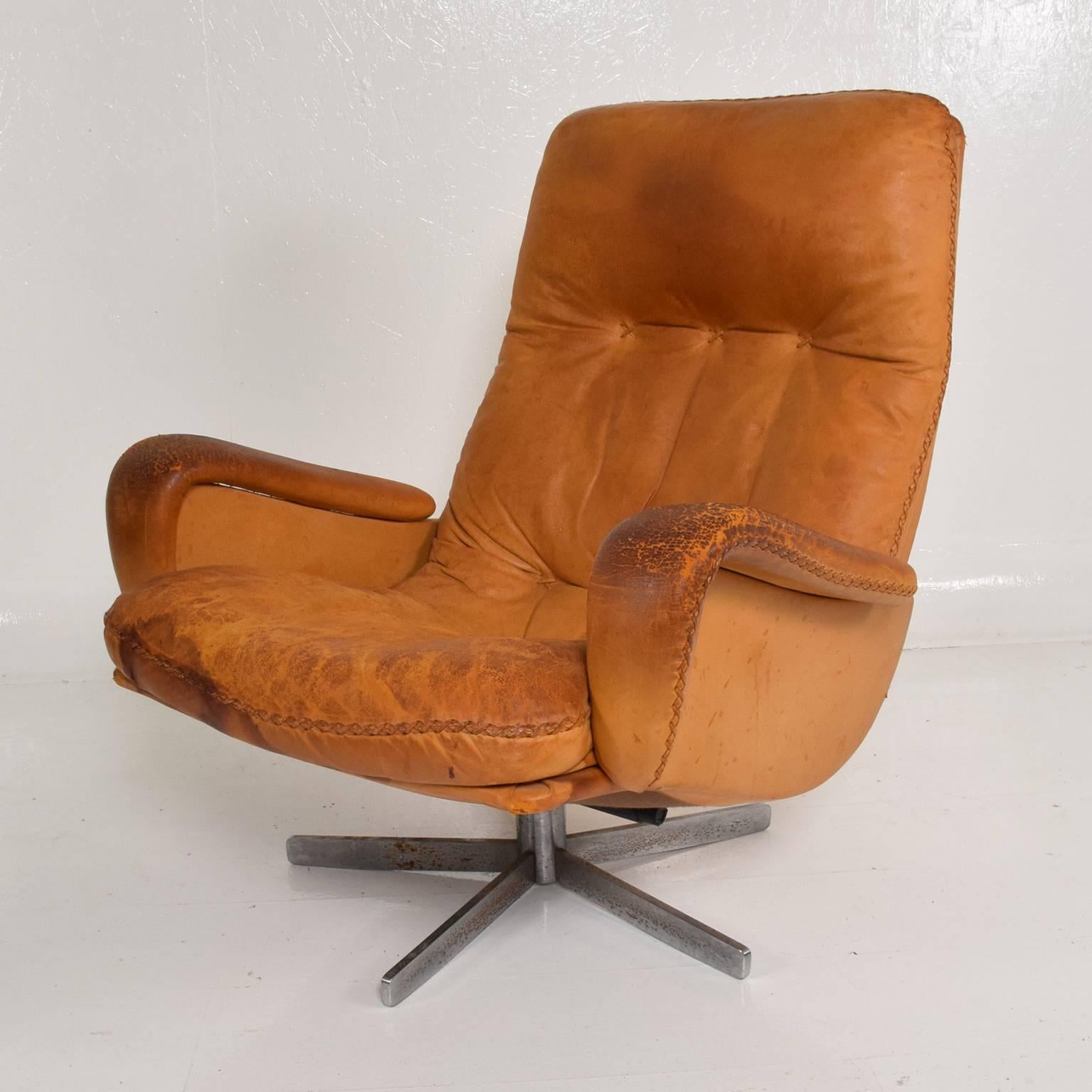 Midcentury Set of Two De Sede S 231 James Bond Swivel Arm Lounge Chairs, 1960s 6