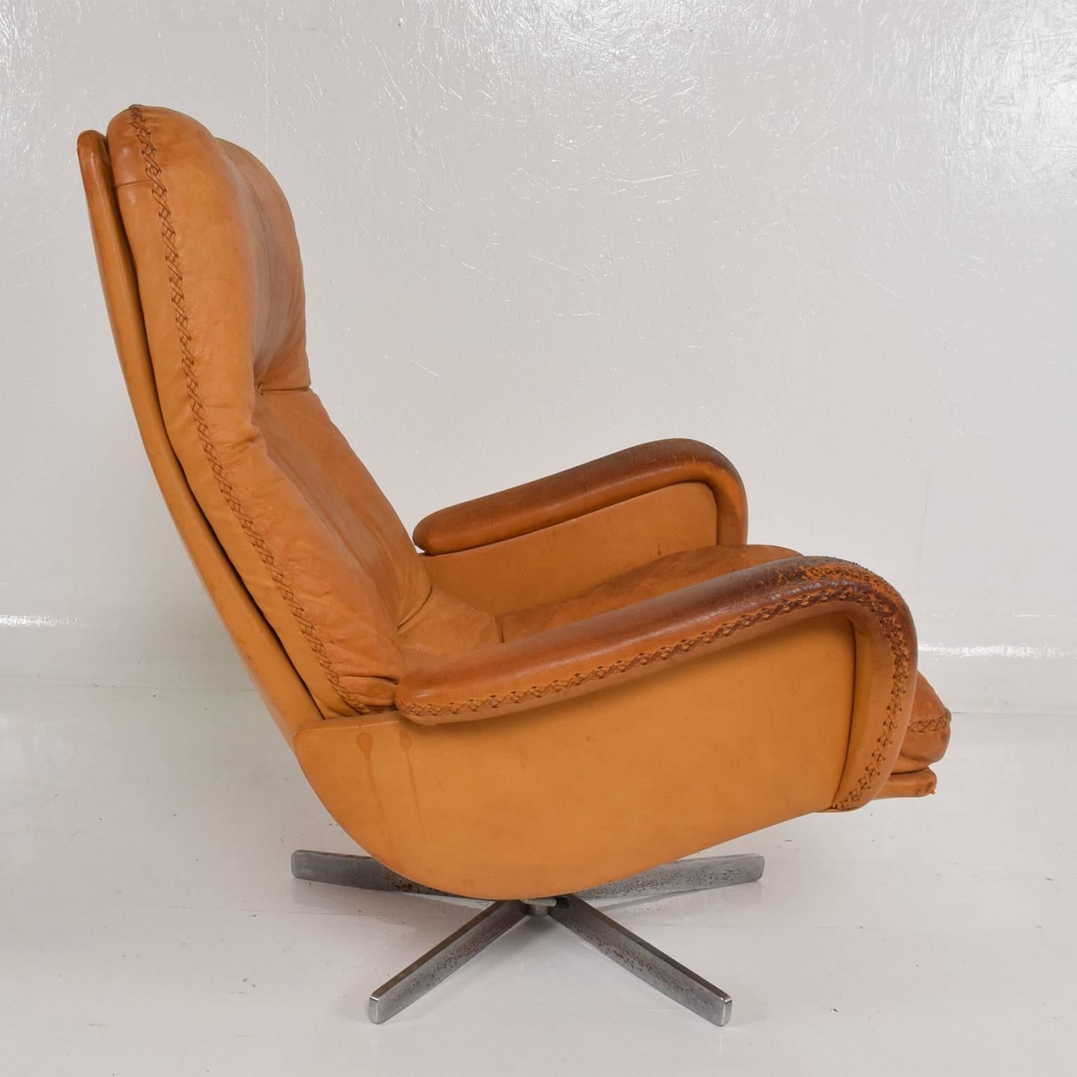 Mid-Century Modern Midcentury Set of Two De Sede S 231 James Bond Swivel Arm Lounge Chairs, 1960s