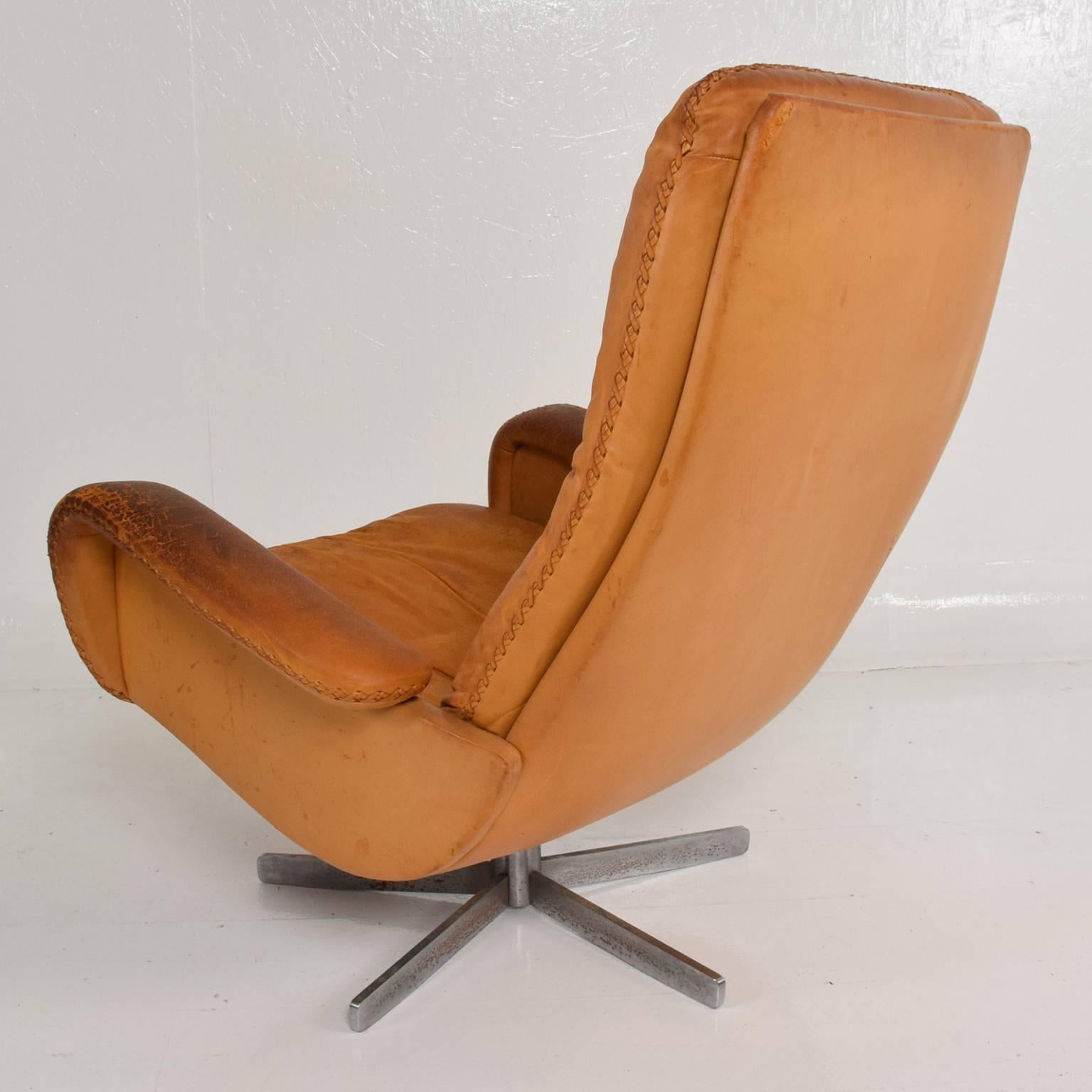 Steel Midcentury Set of Two De Sede S 231 James Bond Swivel Arm Lounge Chairs, 1960s