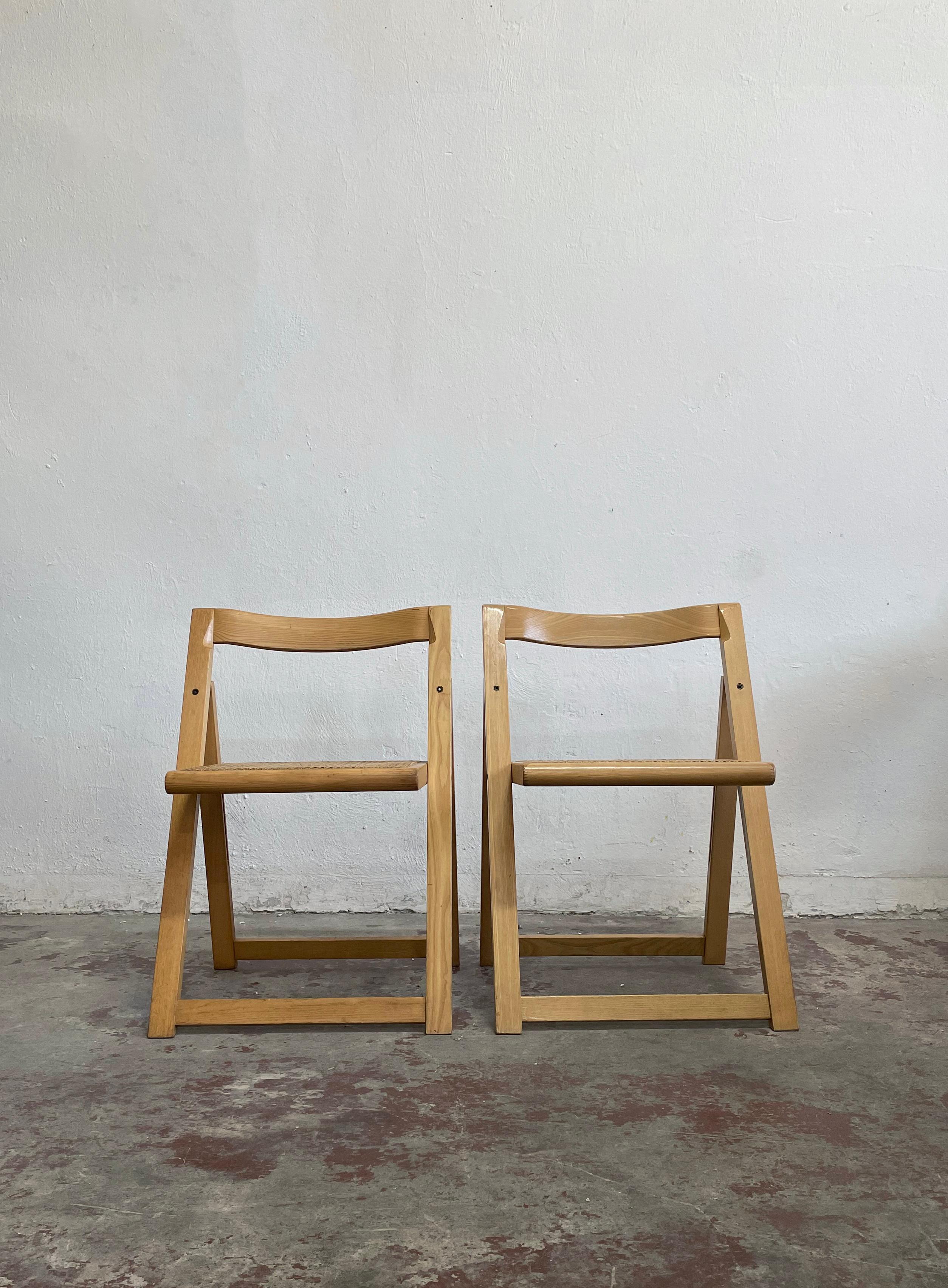 Mid Century Set of 2 Italian Caned Beech Folding Chairs, Aldo Jacober Style 9