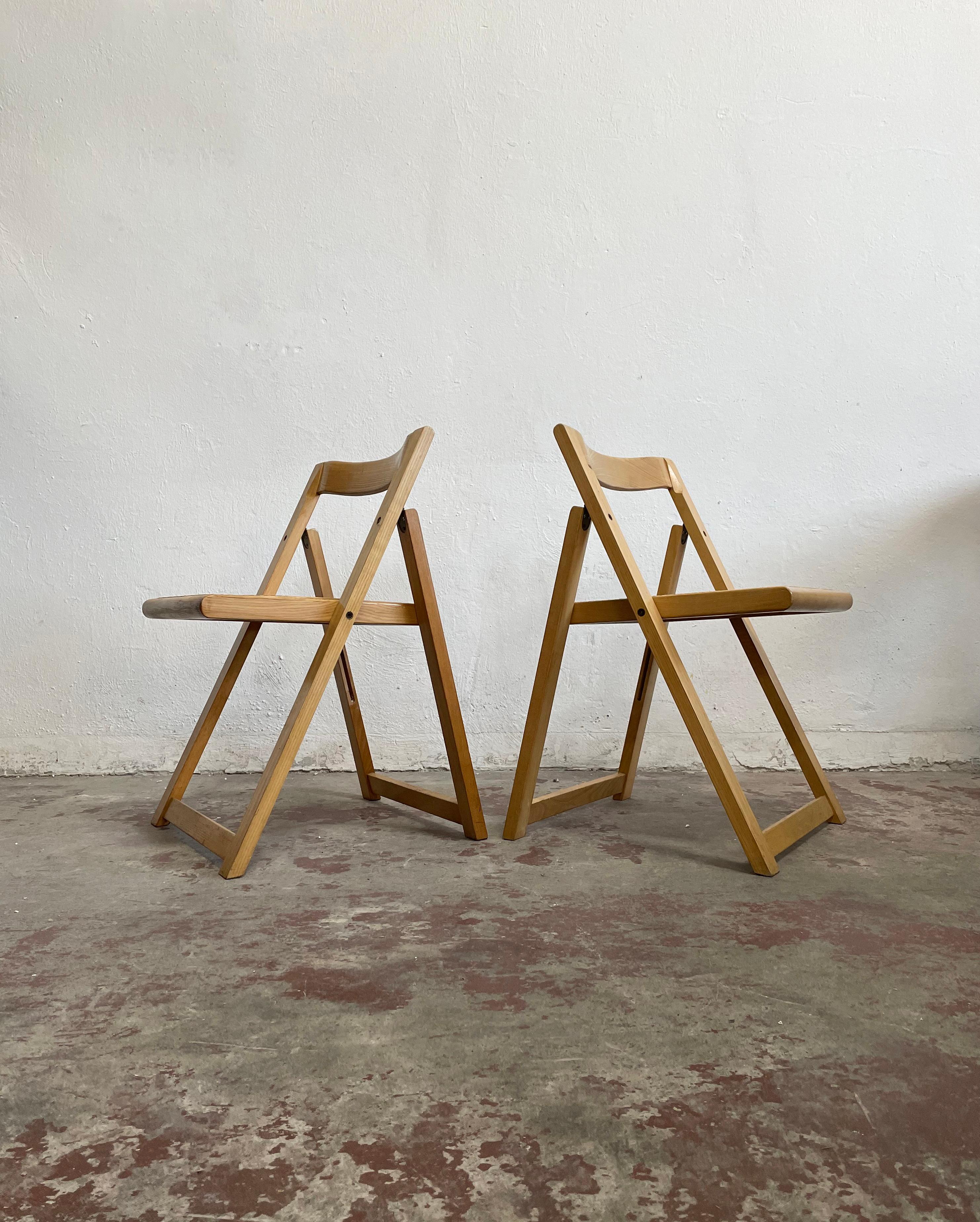 Mid Century Set of 2 Italian Caned Beech Folding Chairs, Aldo Jacober Style 1