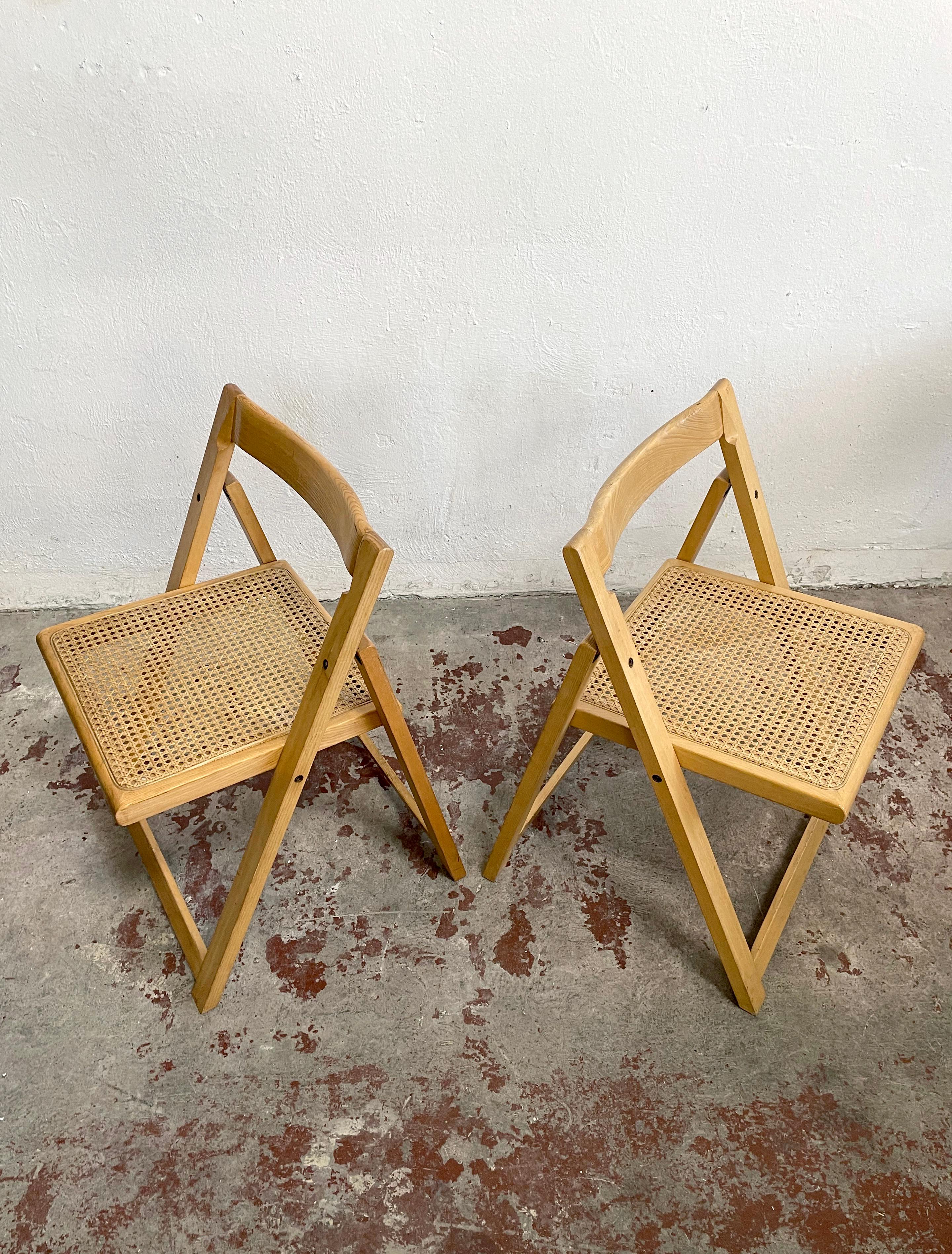 Mid Century Set of 2 Italian Caned Beech Folding Chairs, Aldo Jacober Style 2