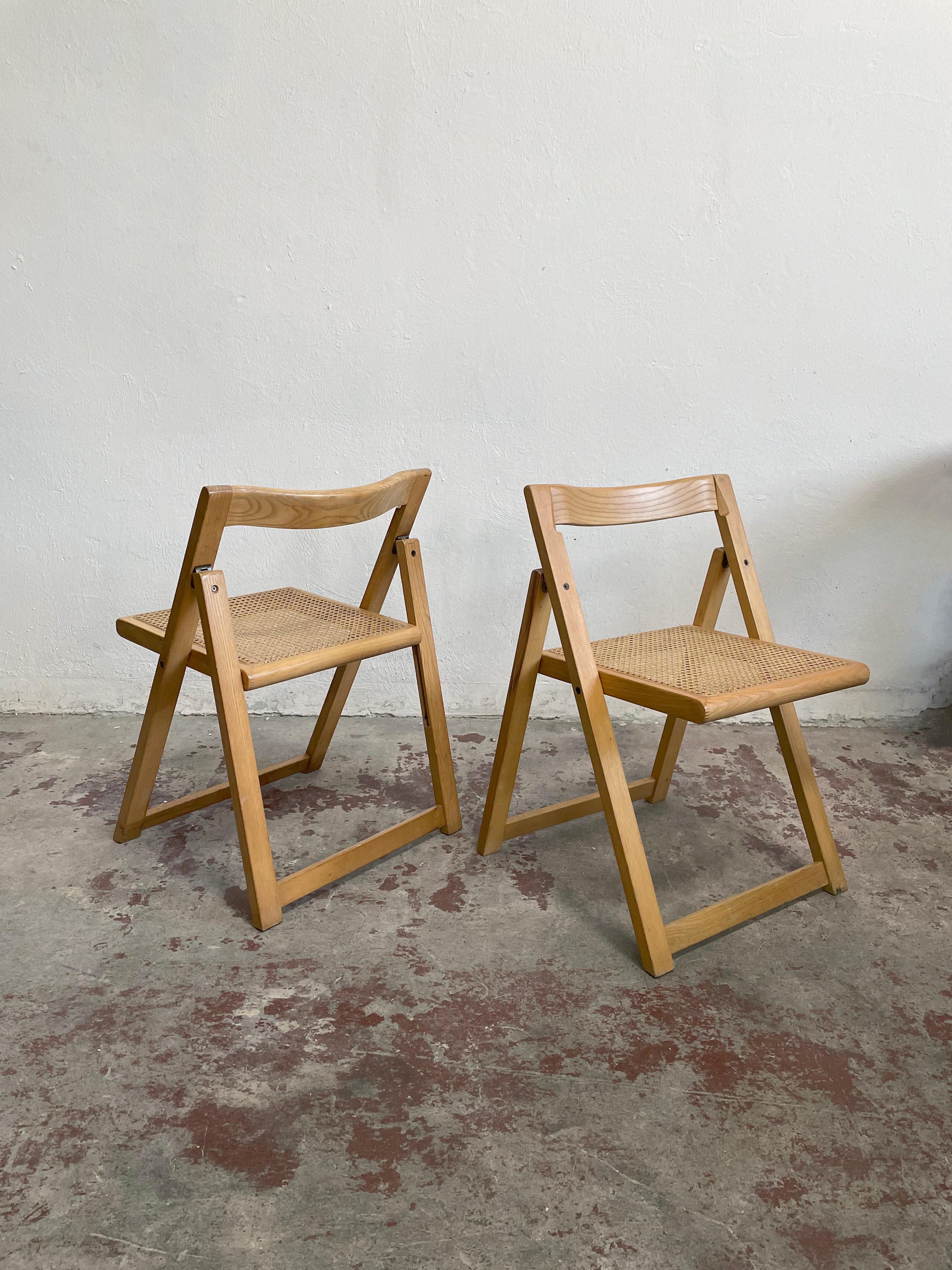 Mid Century Set of 2 Italian Caned Beech Folding Chairs, Aldo Jacober Style 2