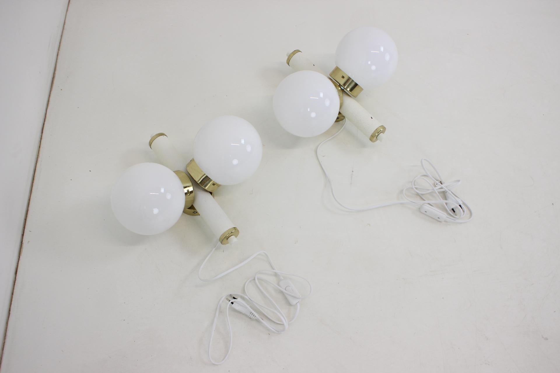 Late 20th Century Mid-Century Set of 2 Wall Lamps by Instala Jilove, 1970’s For Sale