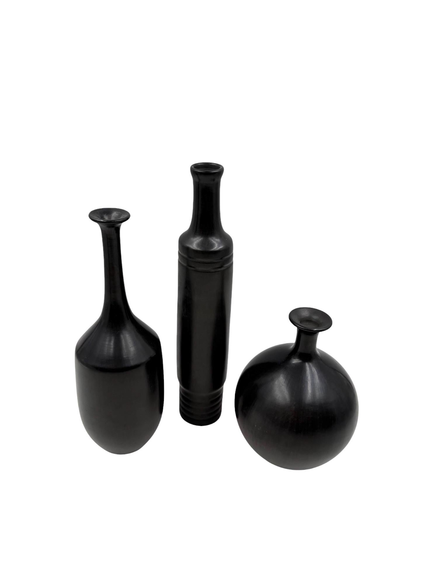 Ensemble de 3 vases en céramique bucchero noire du milieu du siècle, Sebastiani Gubbio Italie années 1960 en vente 6