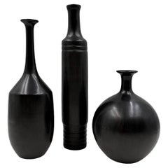Juego de 3 jarrones de cerámica bucchero negra de mediados de siglo, Sebastiani Gubbio Italia Años 60