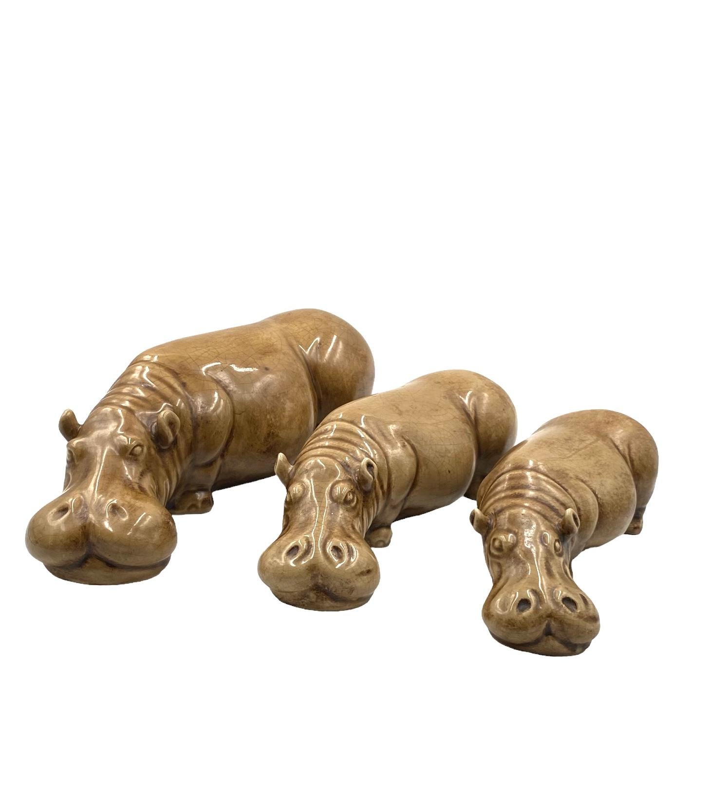 Mid-century Set of 3 ceramic hippos, Zaccagnini Italy 1950s For Sale 9