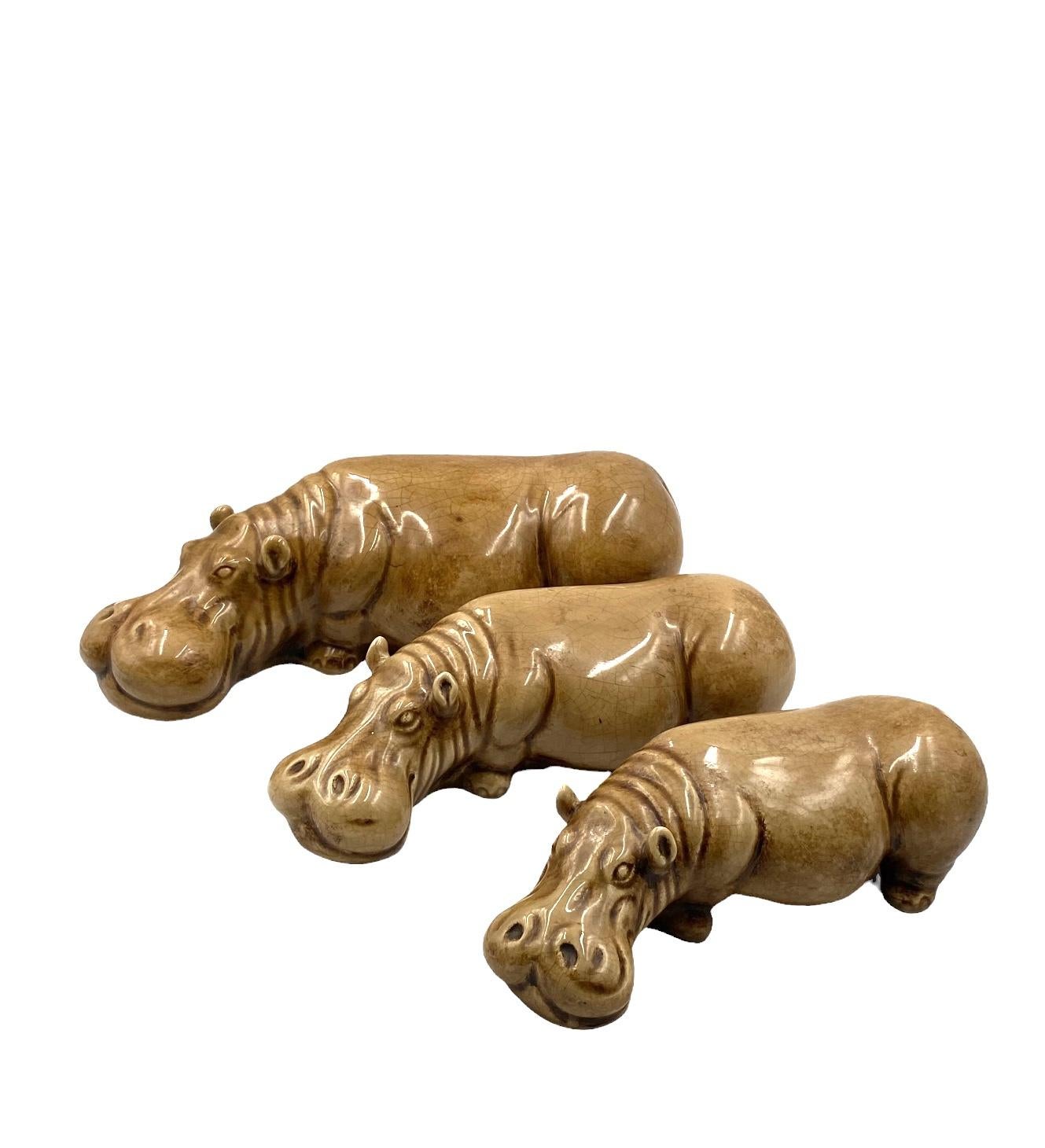 Mid-century Set of 3 ceramic hippos, Zaccagnini Italy 1950s For Sale 11