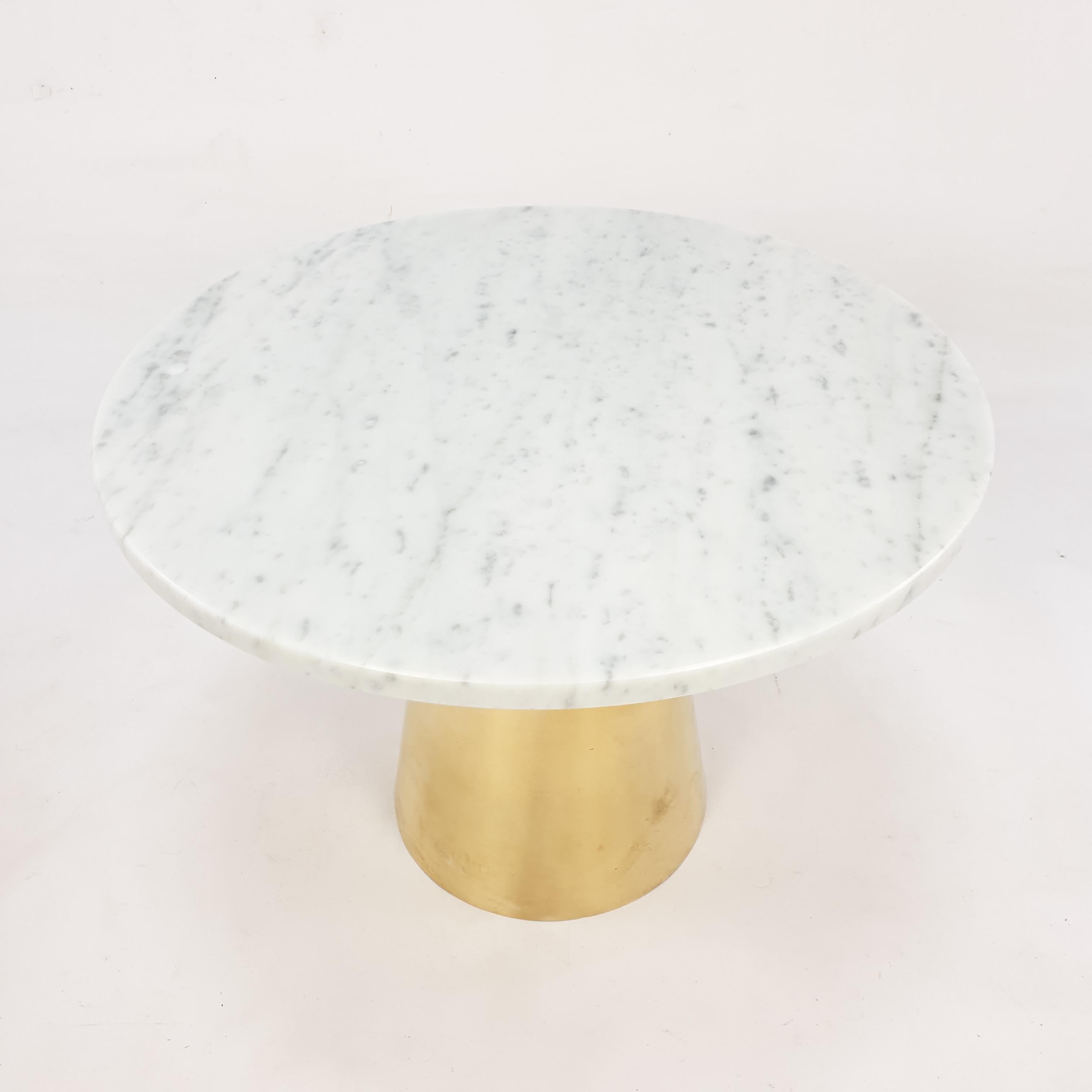 Mid-Century Set of 3 Italian Marble and Brass Tables For Sale 10