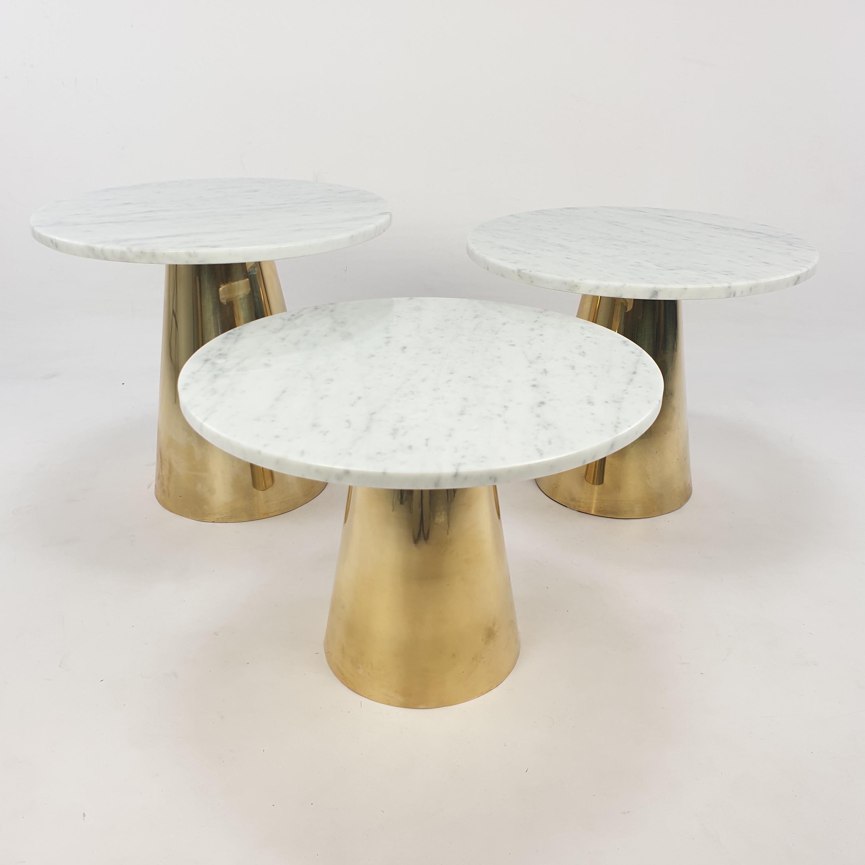 Late 20th Century Mid-Century Set of 3 Italian Marble and Brass Tables For Sale
