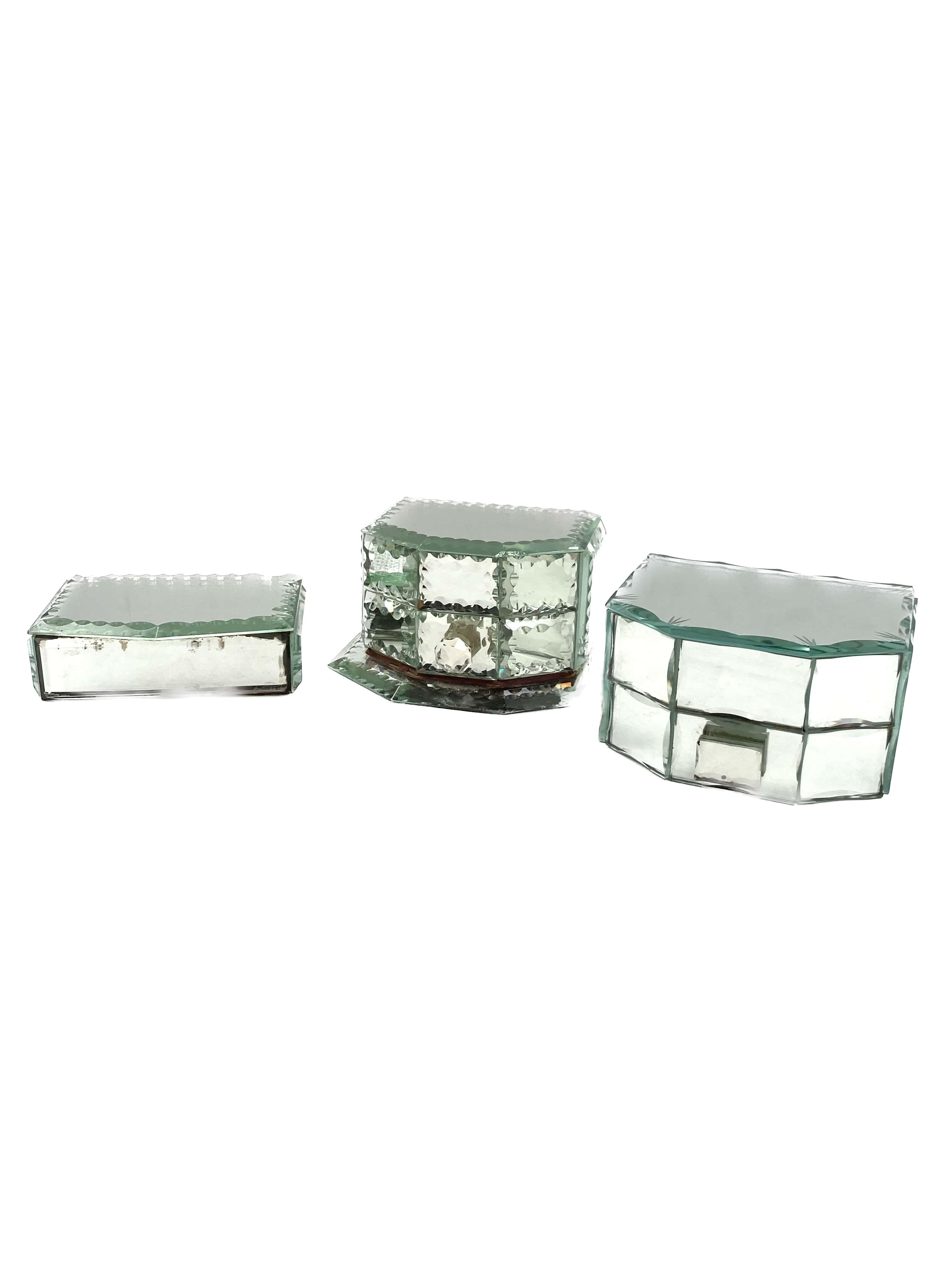Art Deco Midcentury Set of 3 Mirrored Jewelry Boxes, France, 1940s For Sale