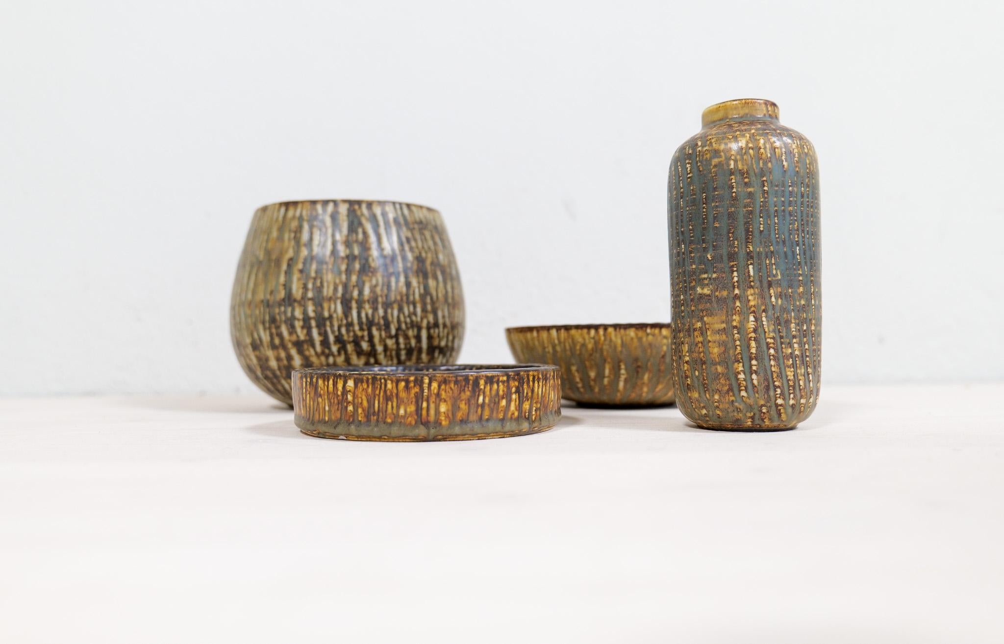Midcentury Modern Set of 4 Ceramic Pieces Rubus Gunnar Nylund Rörstrand, Sweden For Sale 1