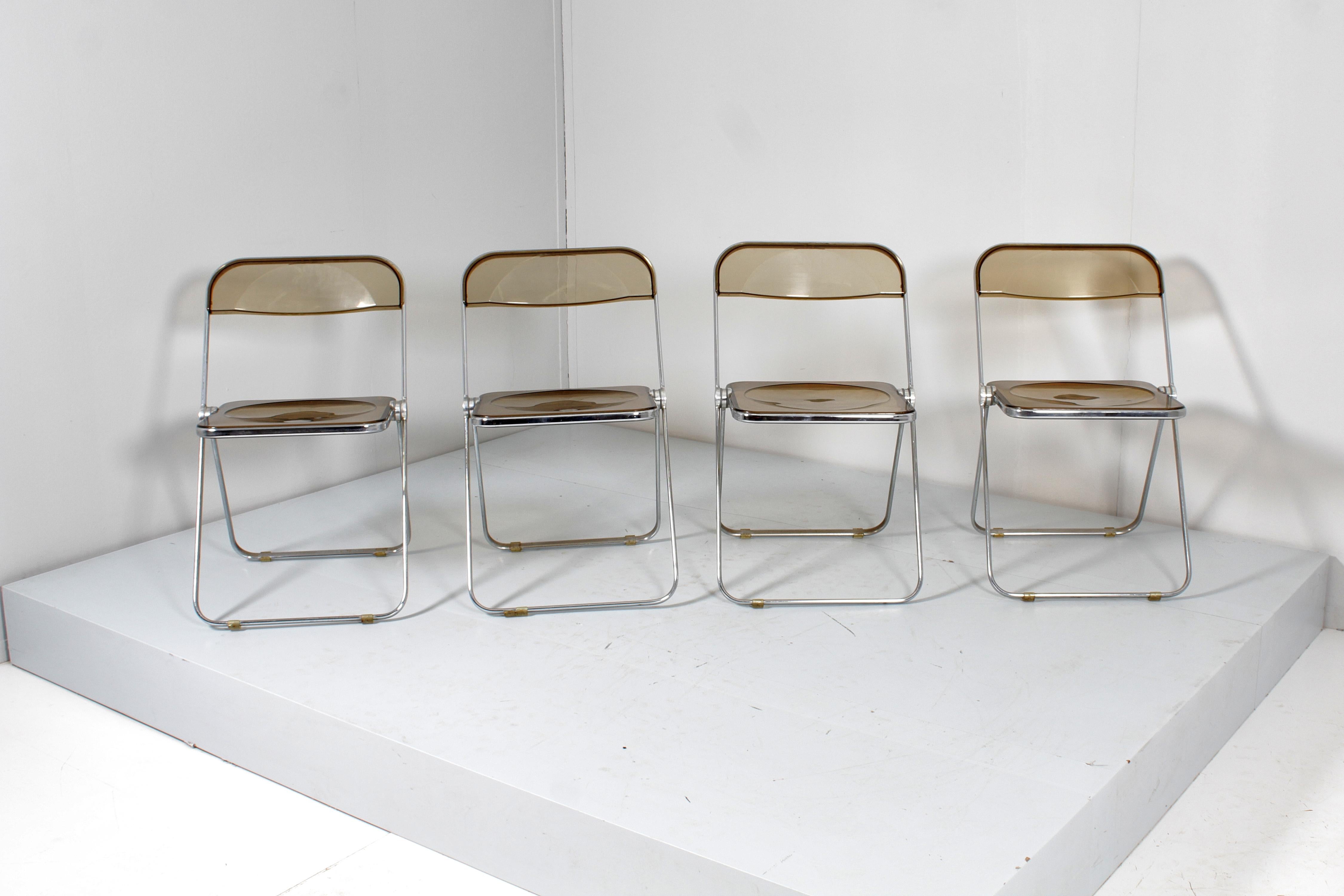 Fin du 20e siècle Ensemble de 4 chaiseslia de G. Piretti pour Anonima Castelli, Italie, années 1970 en vente