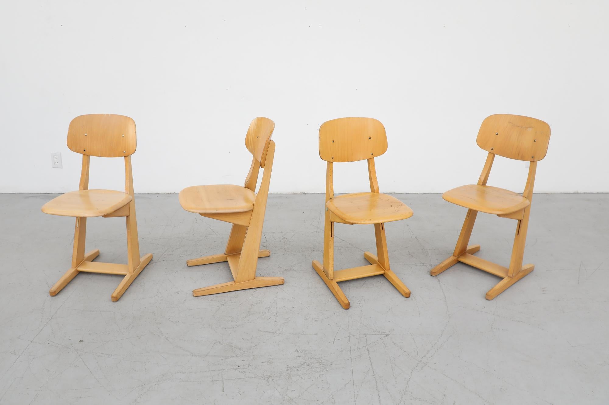 Mid Century Set of 4 Solid Oak Casala Chairs 1