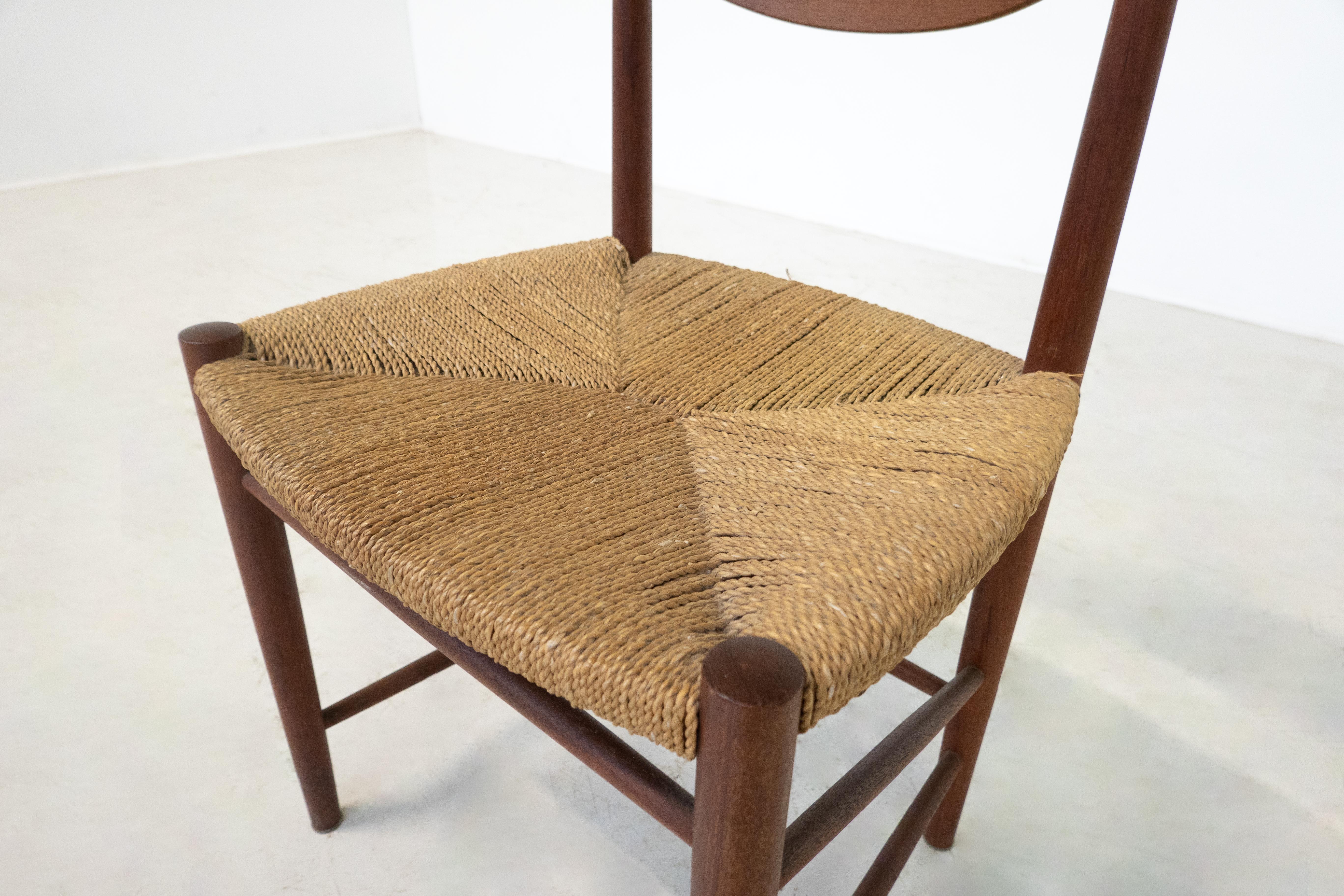 Mid-Century Set of 6 Chairs Model 316 by Peter Hvidt & Orla Mølgaard Nielsen  For Sale 6