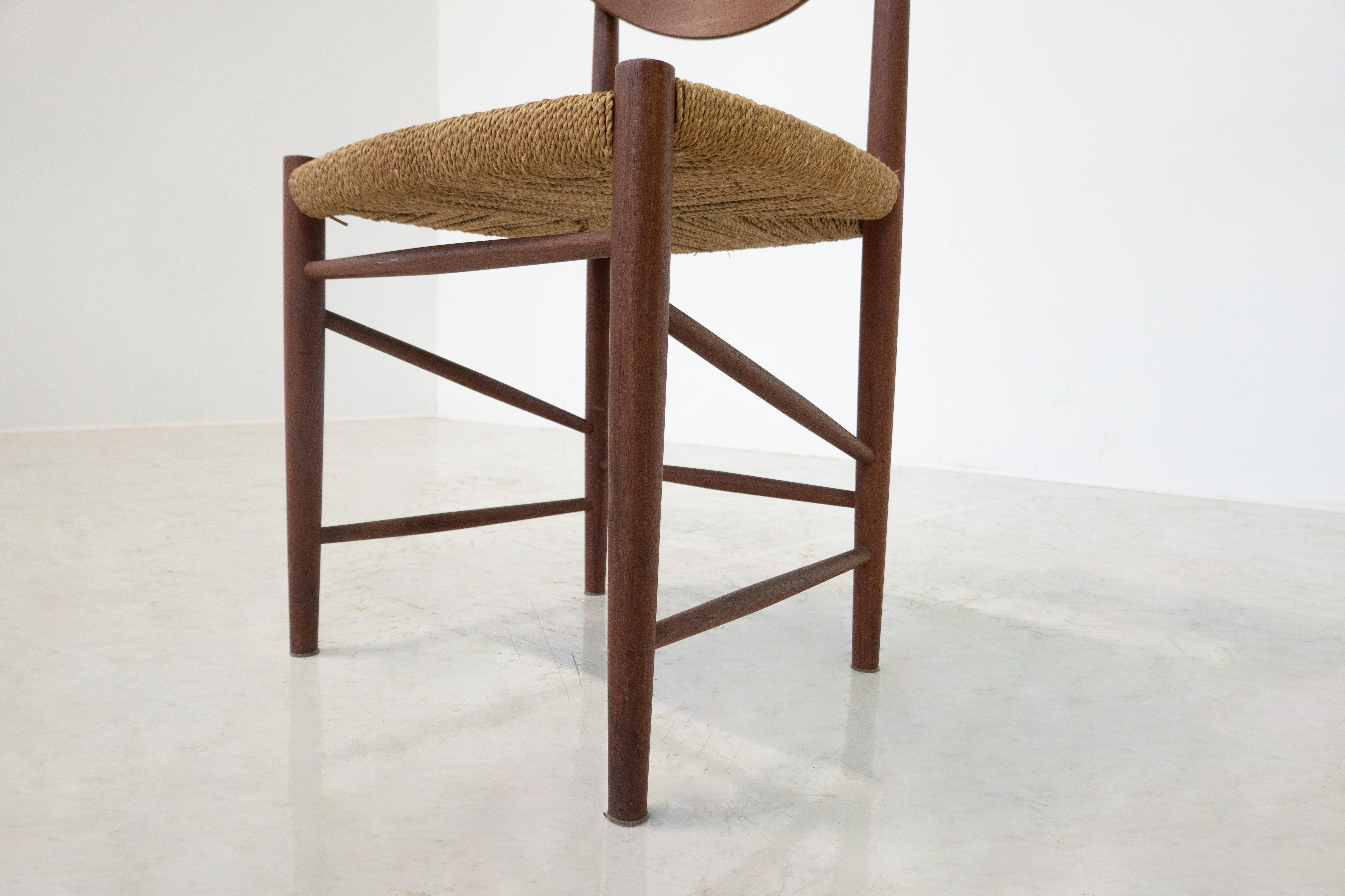 Mid-Century Set of 6 Chairs Model 316 by Peter Hvidt & Orla Mølgaard Nielsen  For Sale 8