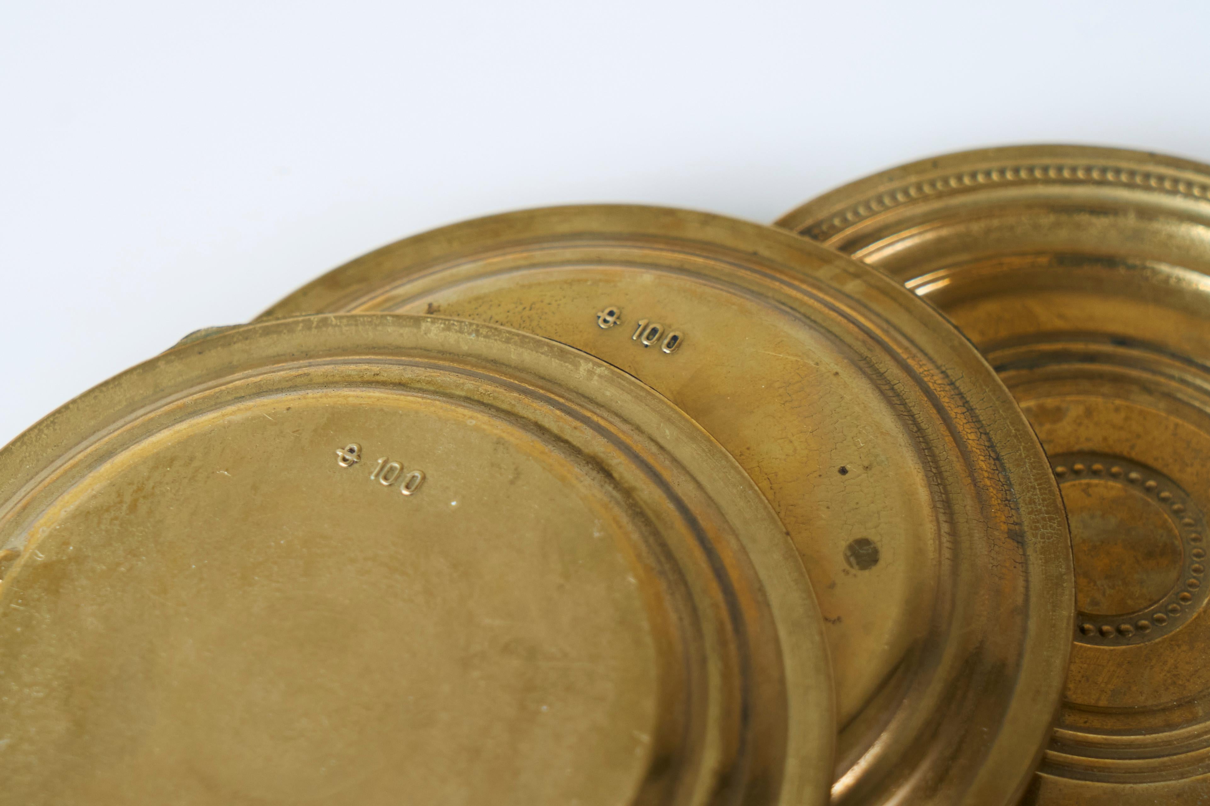 20th Century Mid Century Set of 6 Coasters in Patinated Brass For Sale
