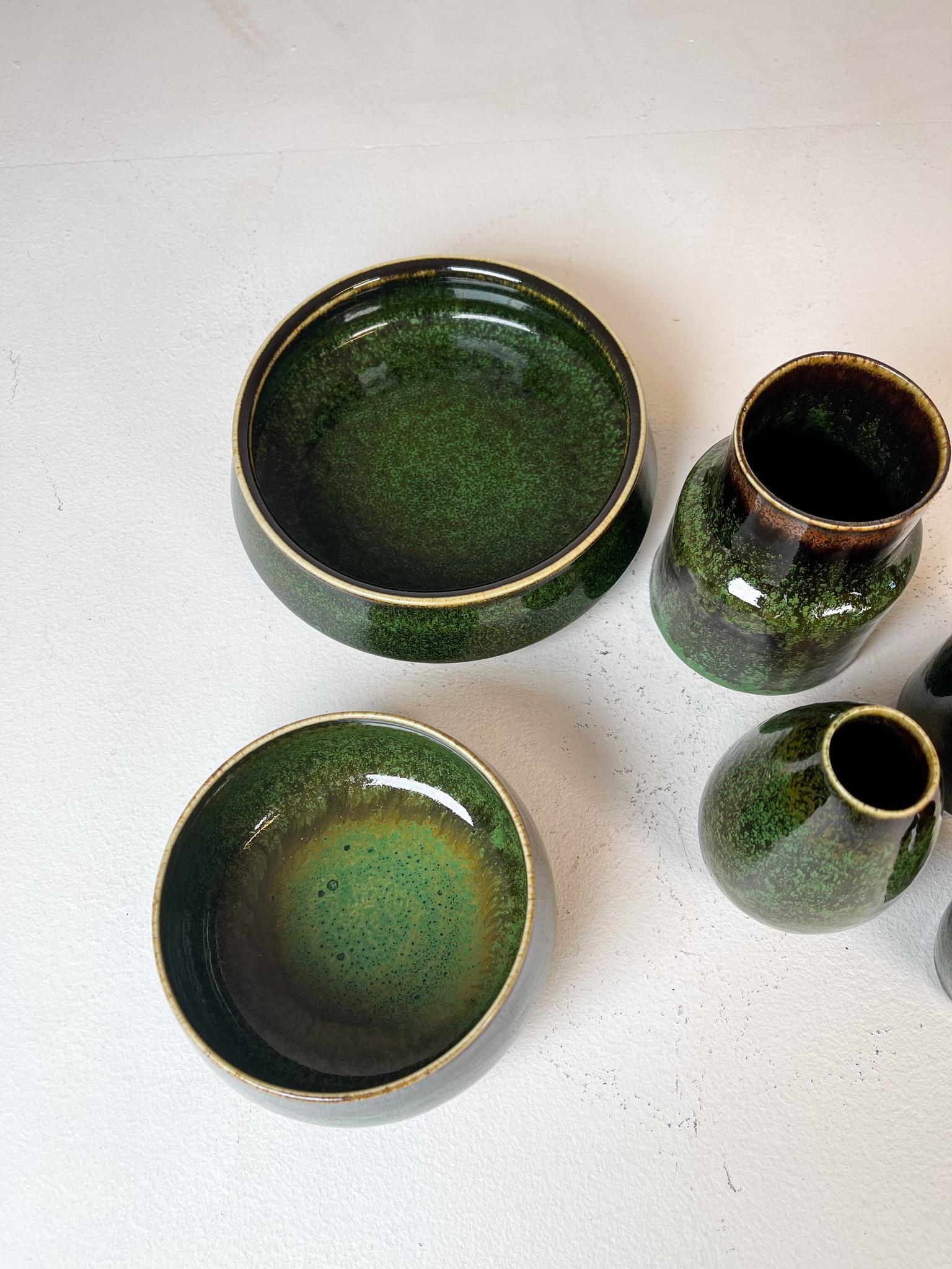 Mid-Century Set of 6 Green Ceramic Vasels Rörstrand Carl-Harry Stålhane, Sweden 4