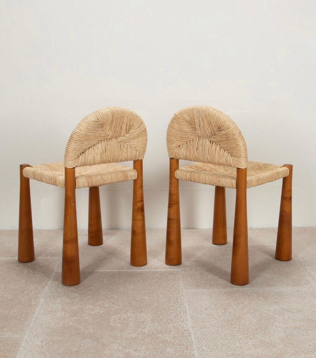 Mid-Century moderno Set di 6 sedie da pranzo italiane di Alessandro Becchi, anni '70, del Medioevo in vendita