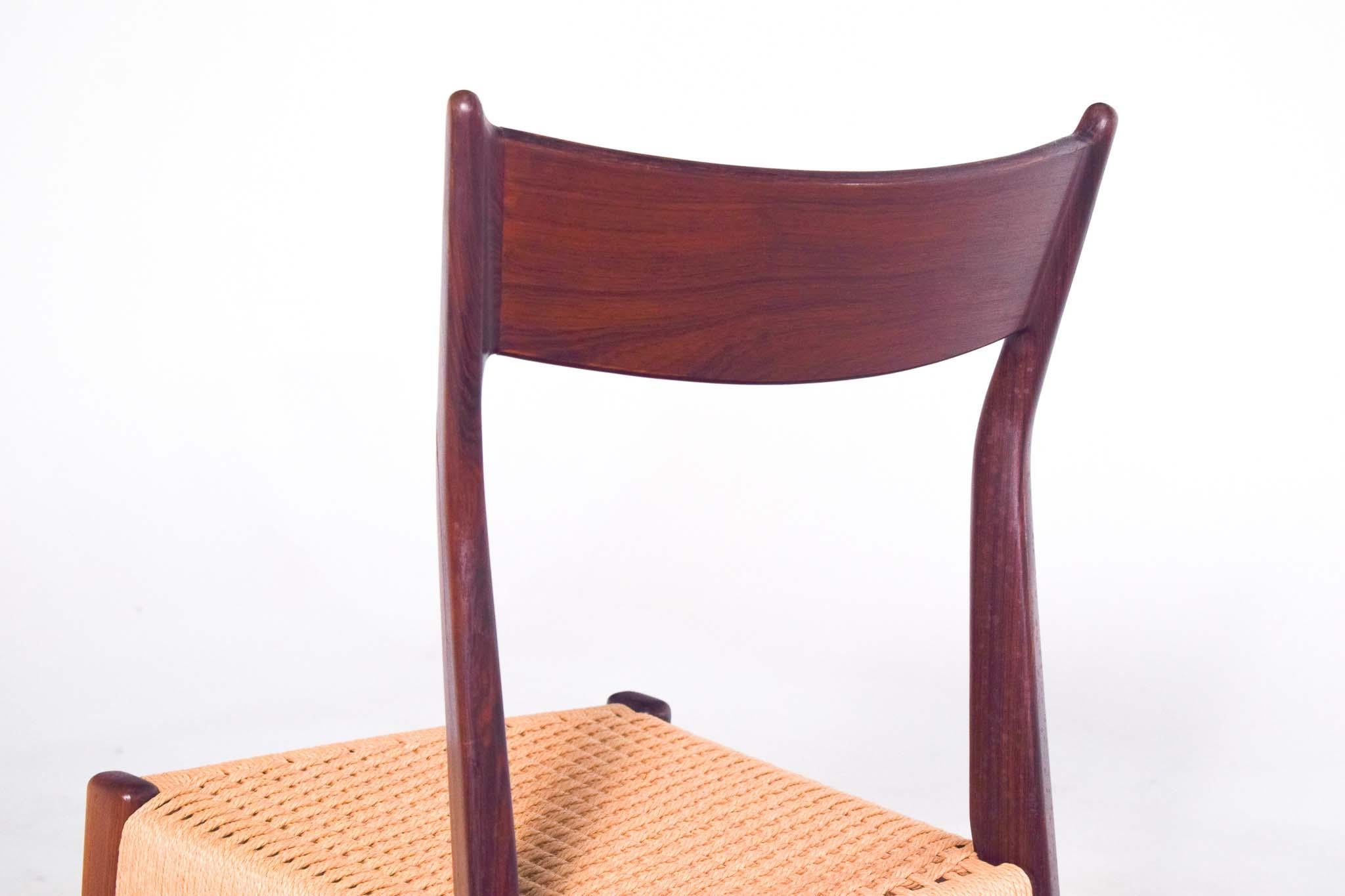 Mid Century Set of 6 Rosewood H. P. Hansen Dining Chairs for Randers For Sale 4
