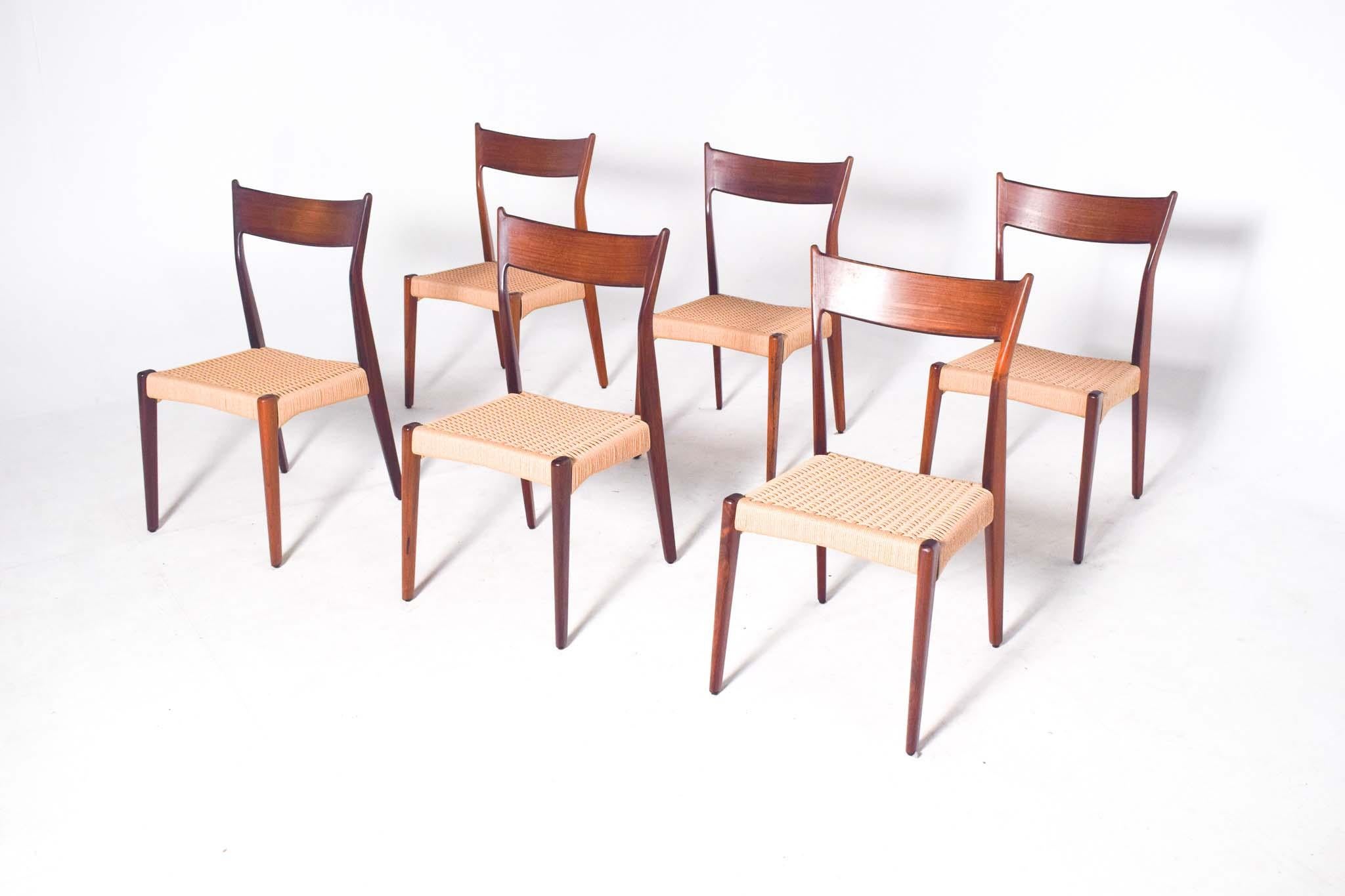 Mid-Century Modern Mid Century Set of 6 Rosewood H. P. Hansen Dining Chairs for Randers For Sale