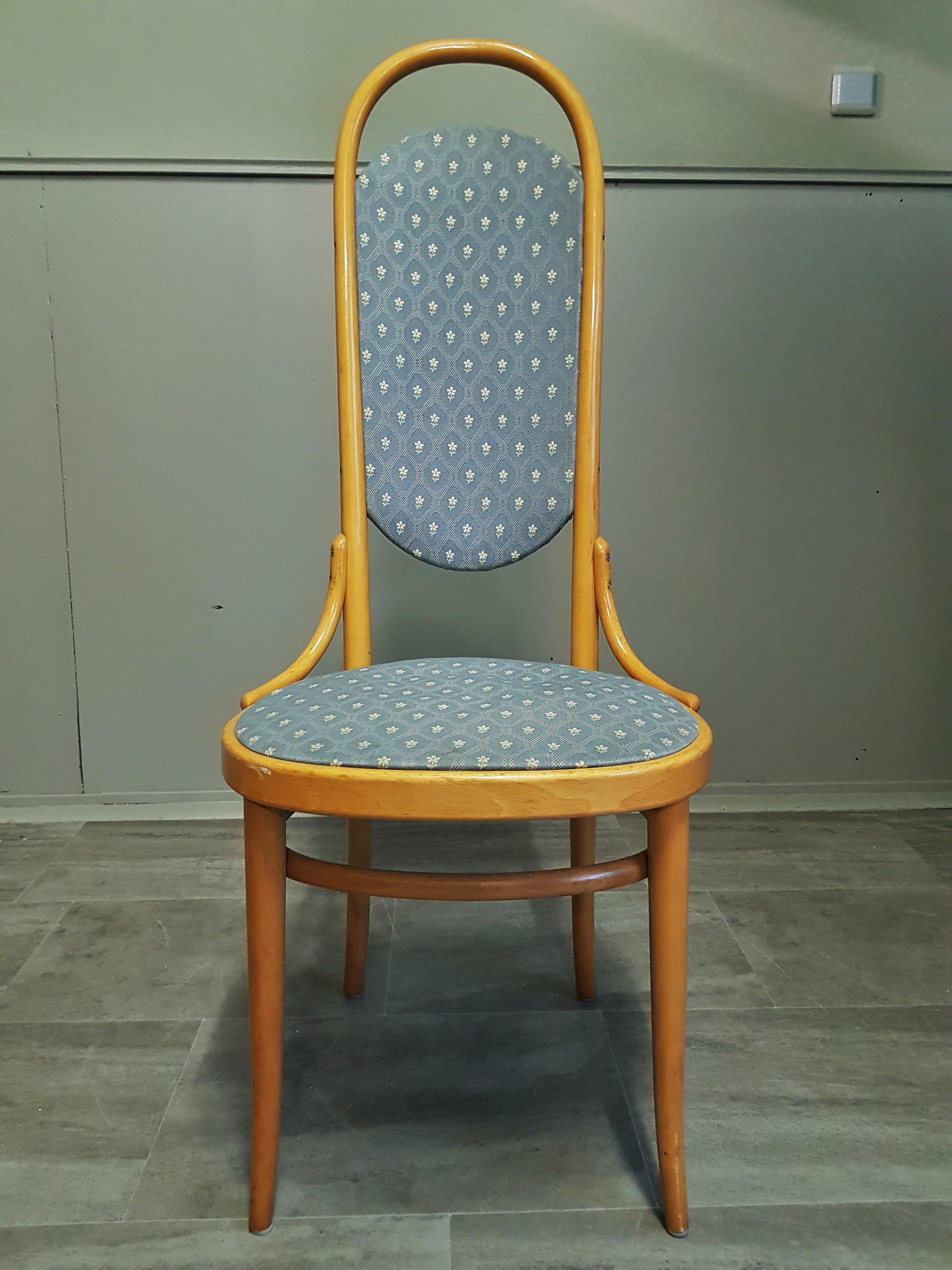 Midcentury Satz von 5 Thonet High Back Bugholz Esszimmerstühle im Angebot 4