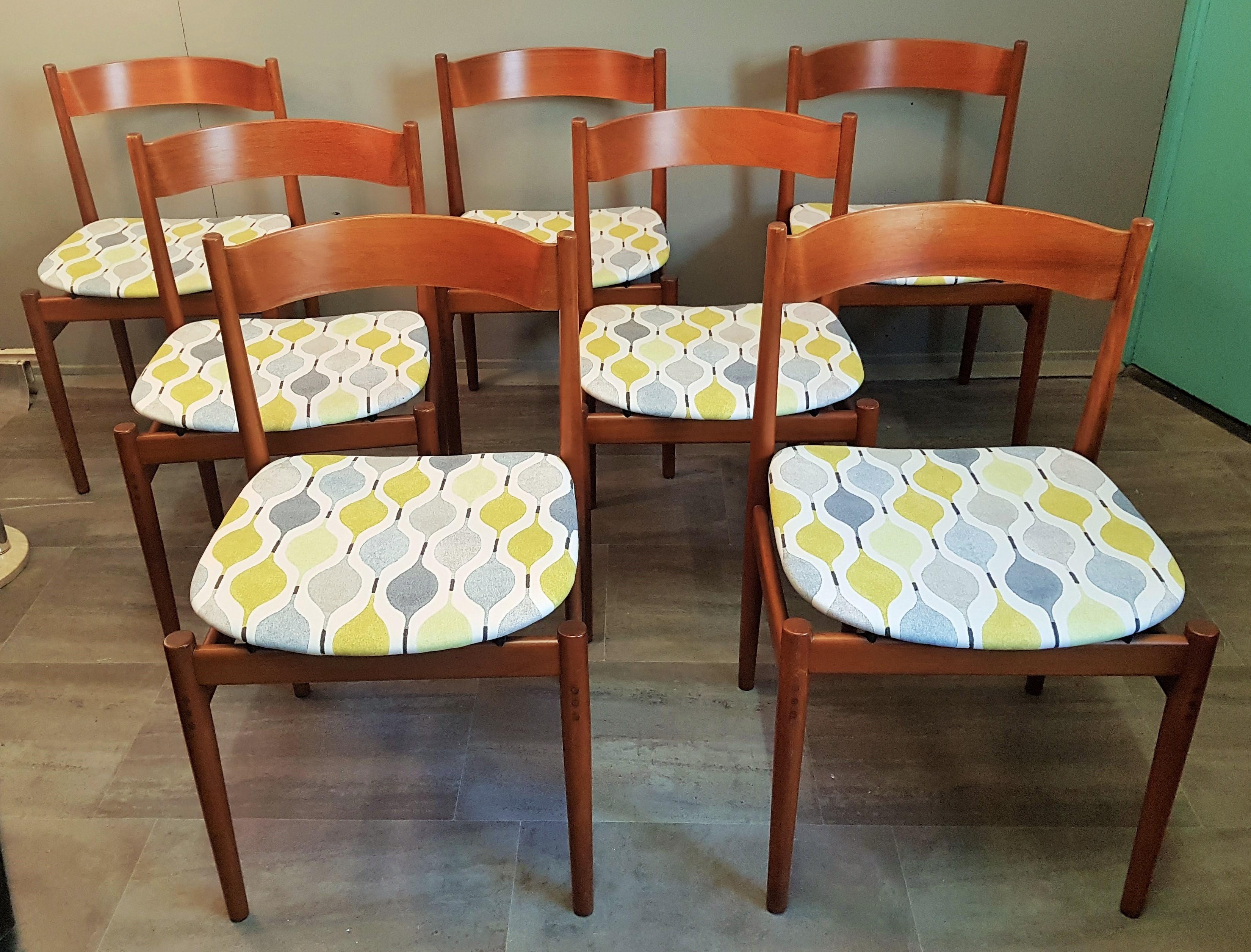Midcentury set of 7 dining room chairs mod. 101 by Gianfranco Frattini for Cassina, Italy, 1960.

Signed.

Teak wood. Solid and stable. 

Fully restored.