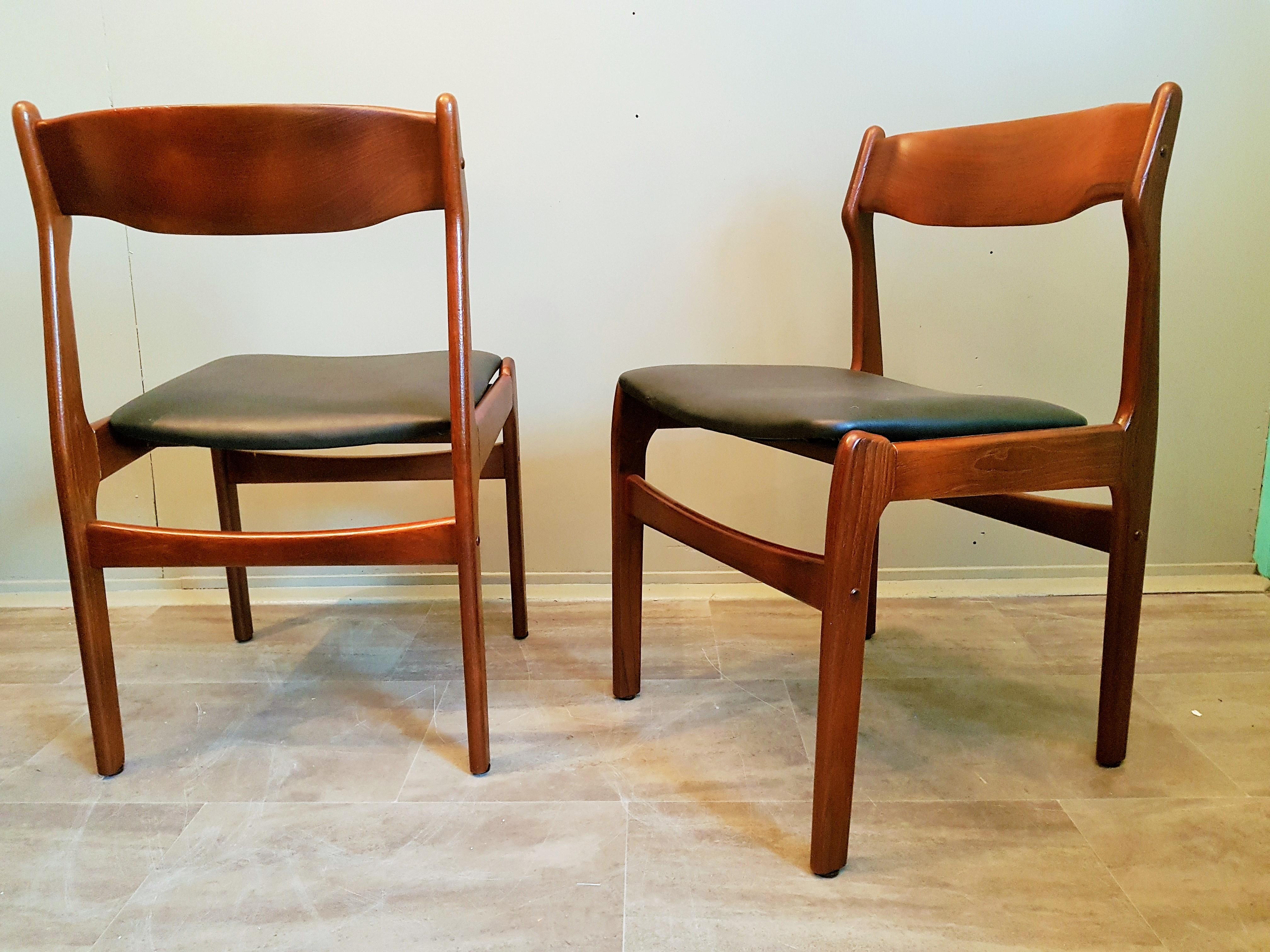 Midcentury Set of 8 Refinished Danish Erik Buch Dining Chairs in Teak, 1960 3