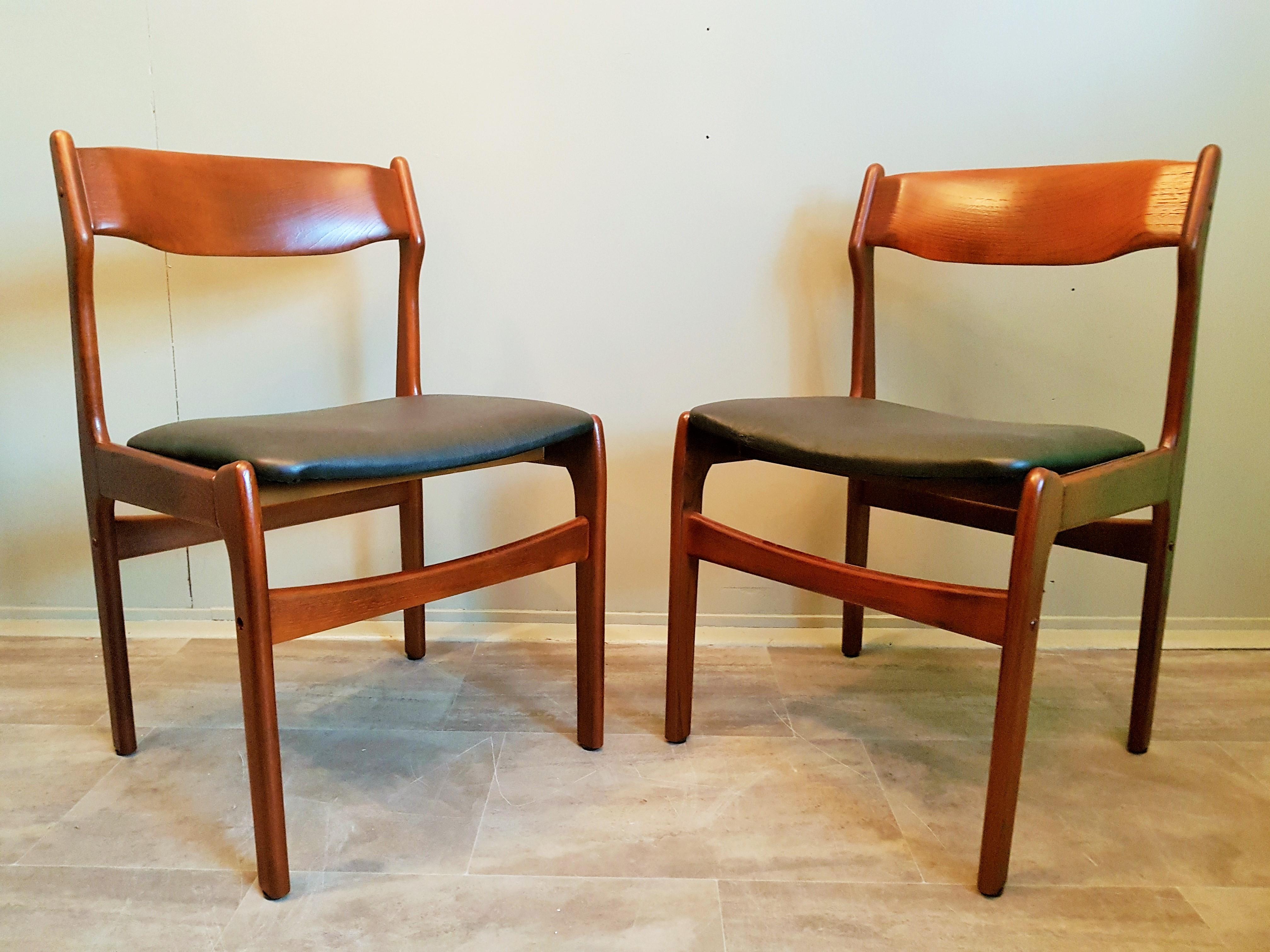 Midcentury Set of 8 Refinished Danish Erik Buch Dining Chairs in Teak, 1960 1