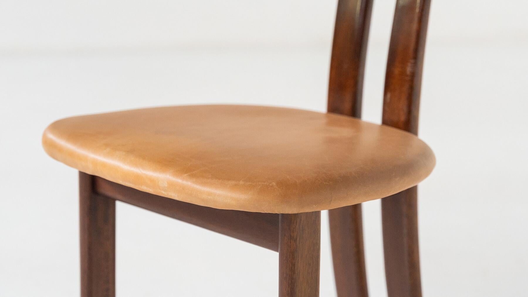Satz von 8 T-Stühlen im skandinavischen Stil, Mid-Century-Stil, 1960er Jahre im Angebot 10