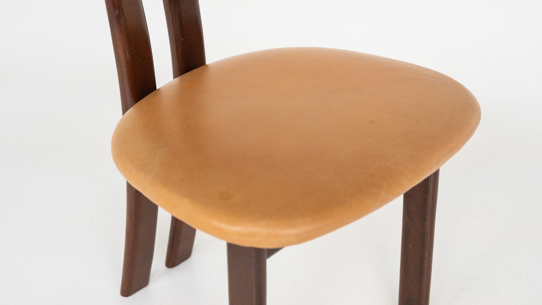 Satz von 8 T-Stühlen im skandinavischen Stil, Mid-Century-Stil, 1960er Jahre im Angebot 12