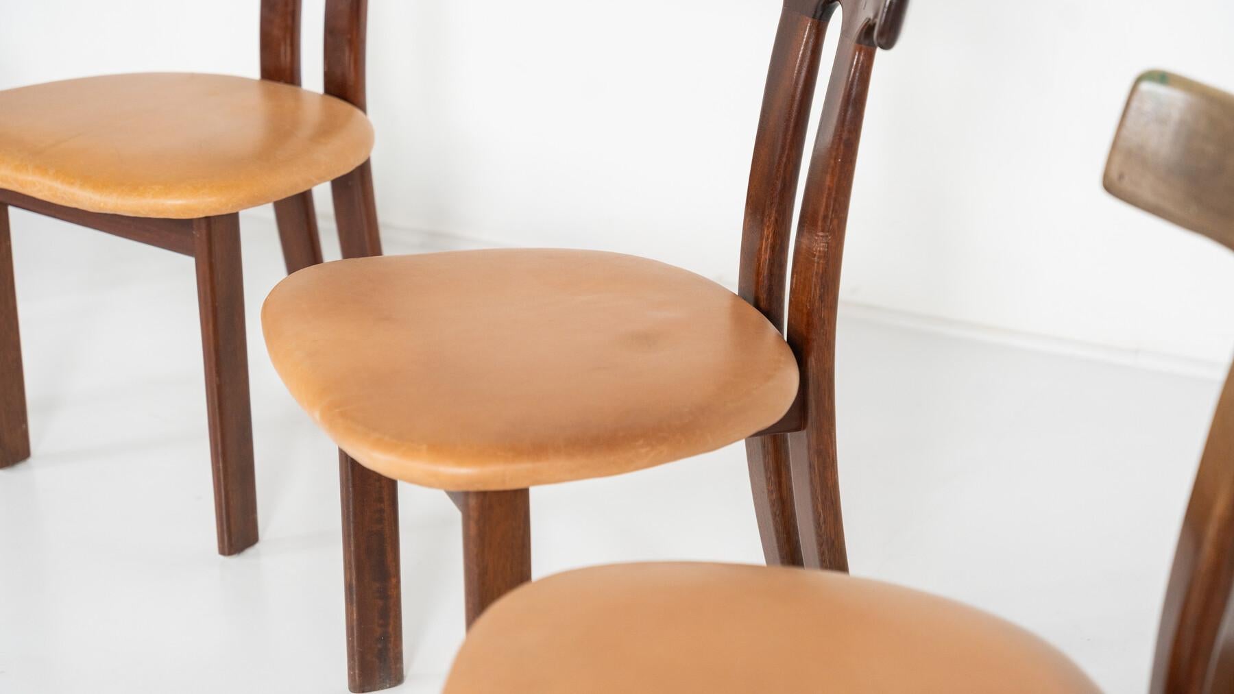 Mid-20th Century Mid-Century Set of 8 T Chairs, Scandinavian Style, 1960s For Sale