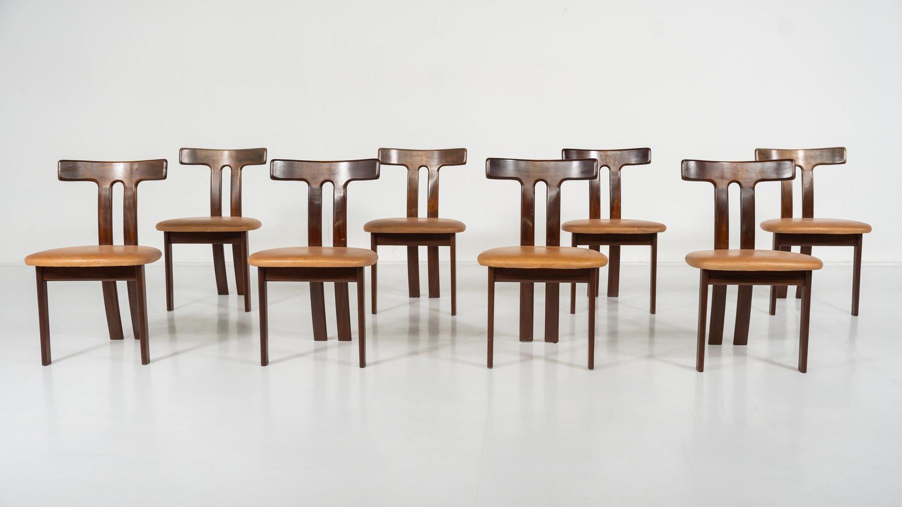 Leather Mid-Century Set of 8 T Chairs, Scandinavian Style, 1960s For Sale